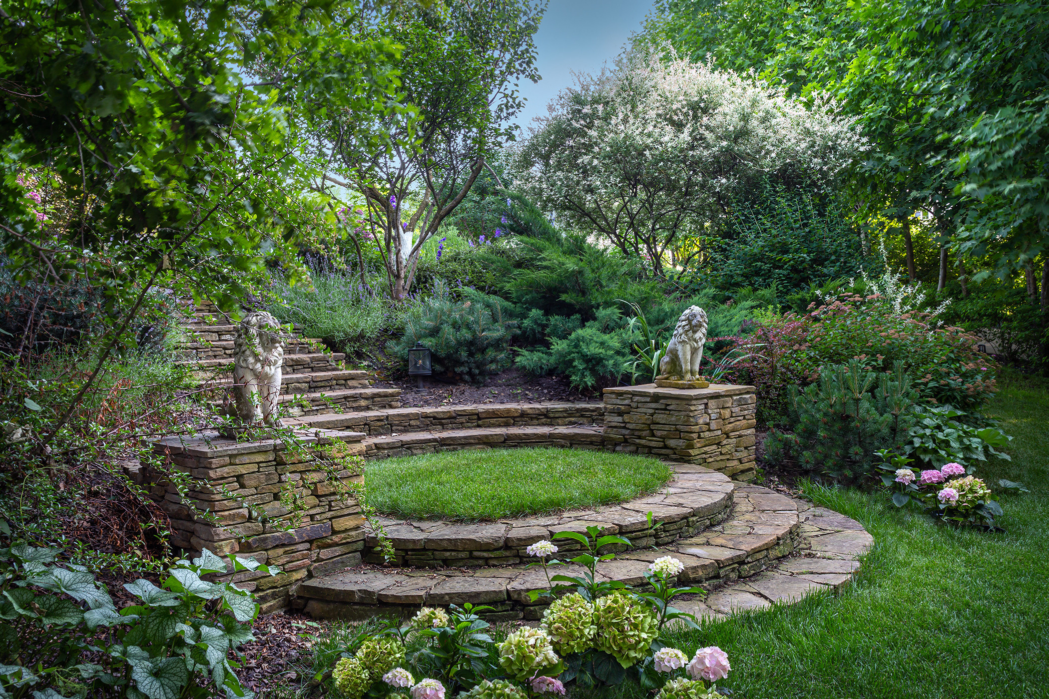 Фотосессия частного сада в французском стиле под Киевом. Фотограф ландшафтных садов и интерьеров Елена Шавловская, Нидерланды