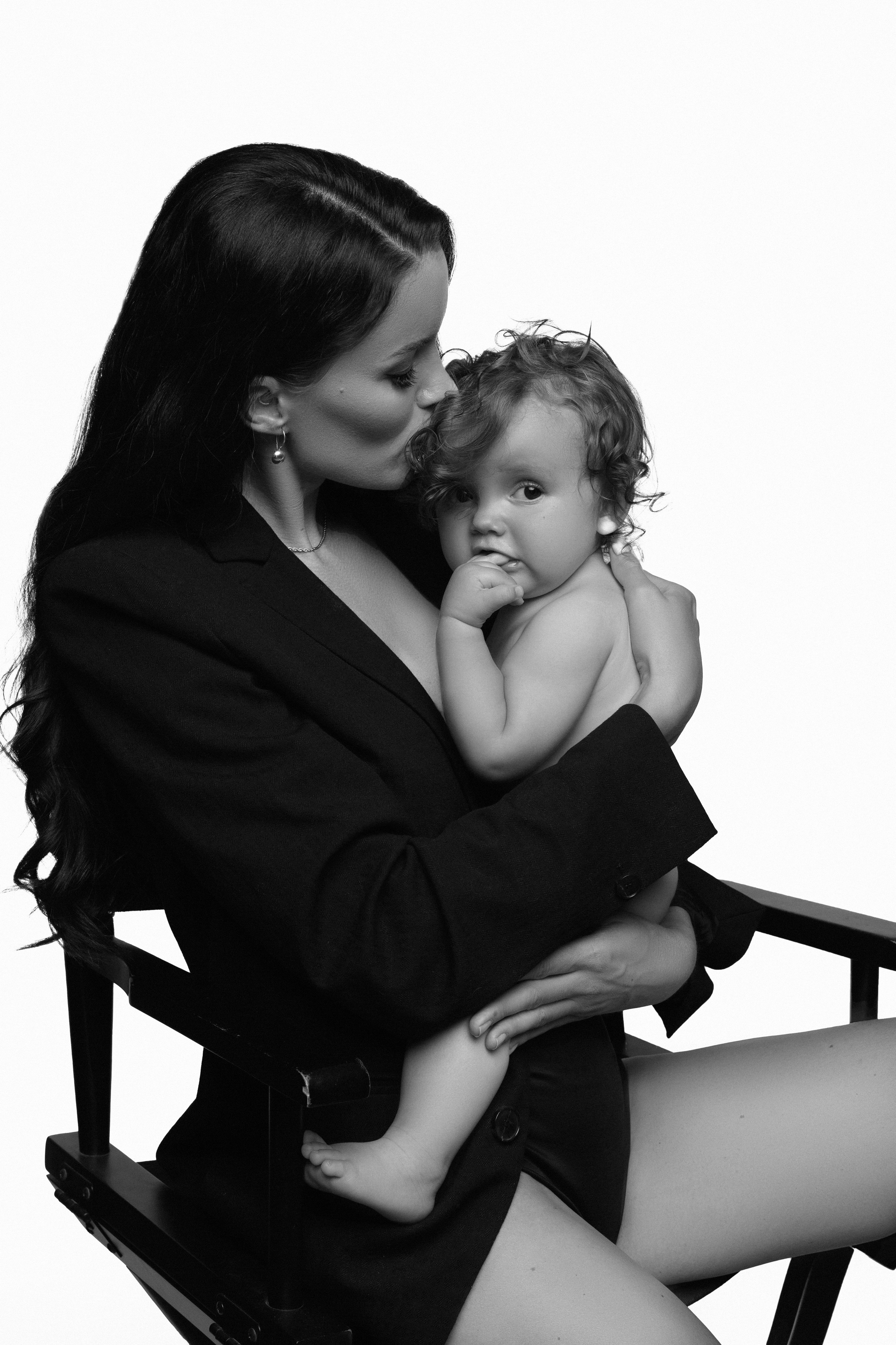 Mother and baby. Fotograf Vika Saroka