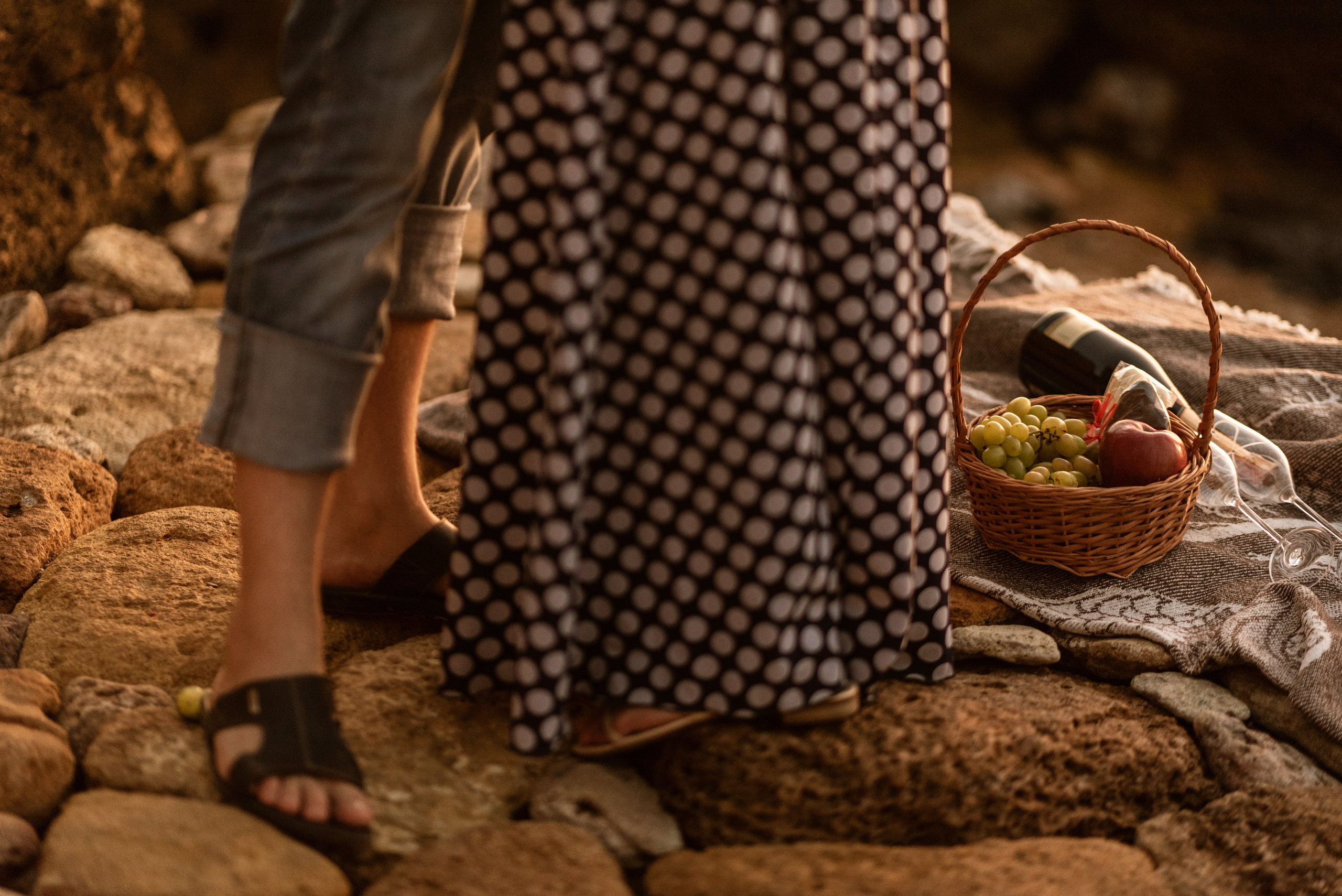 Морской рассвет. Паша и Наташа