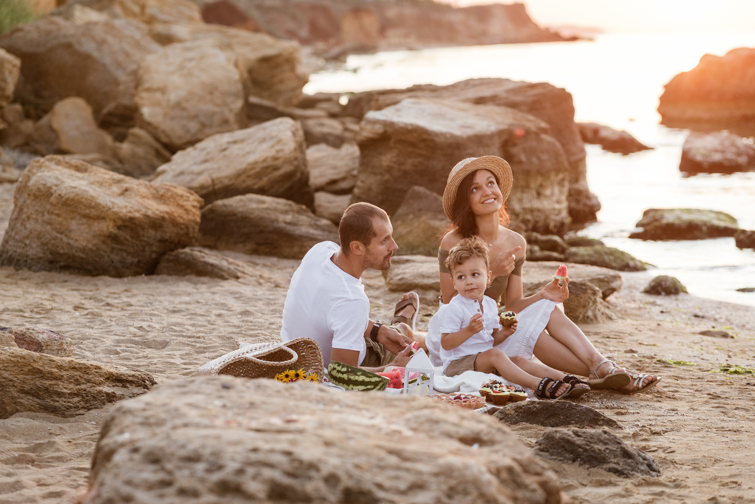 Рассвет на Фонтанке, Лена, Артем и Макс