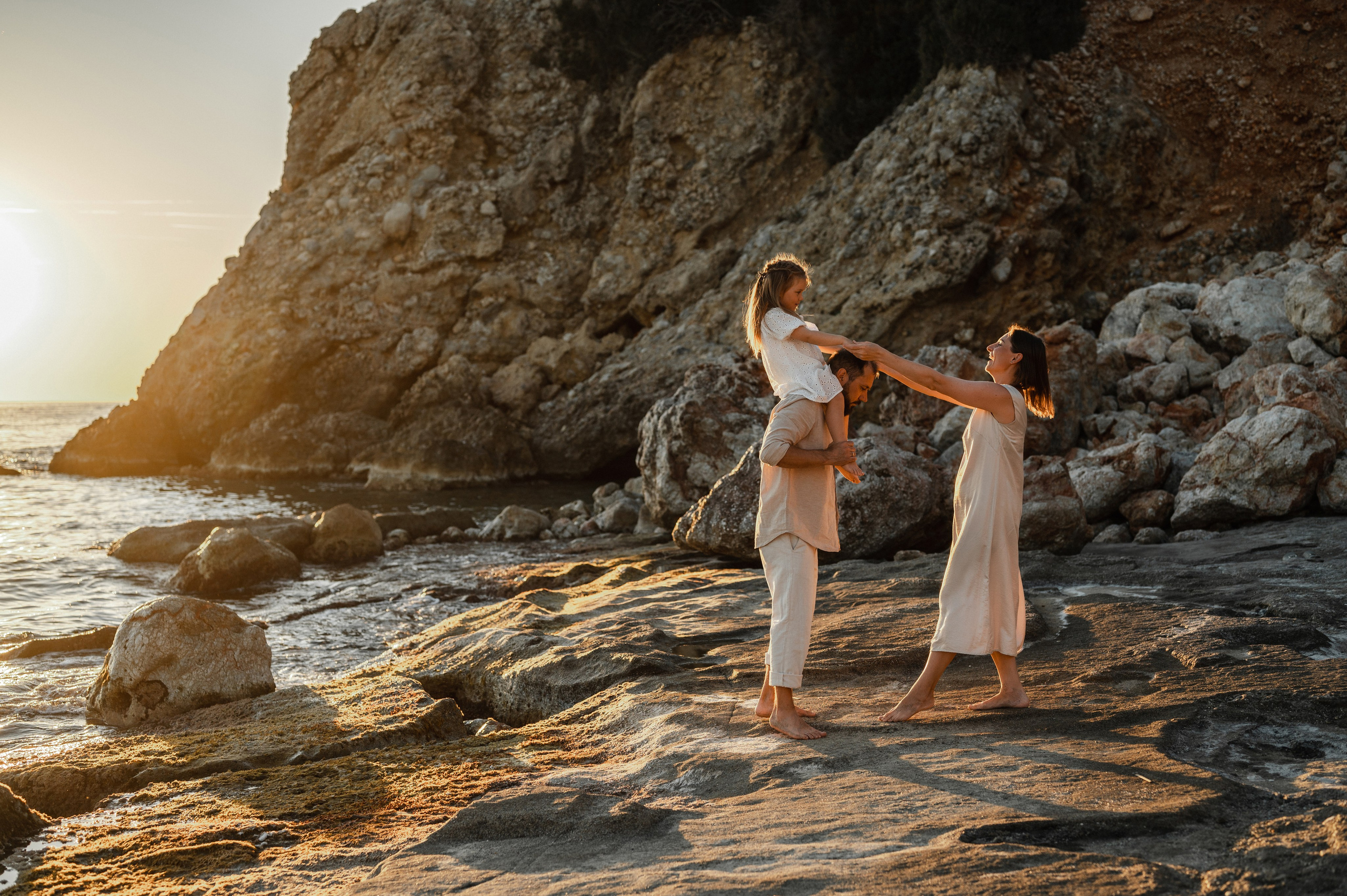 Юля, Леша и Бэлла, Аланья