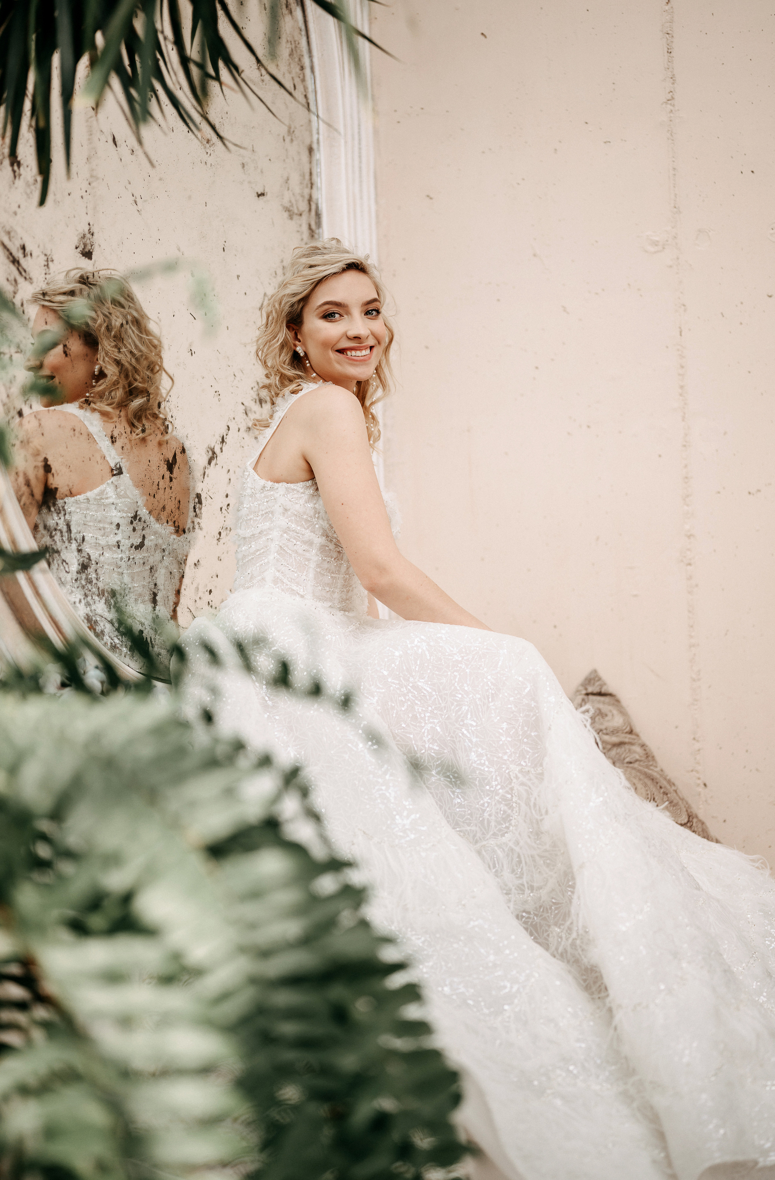 Под куполом