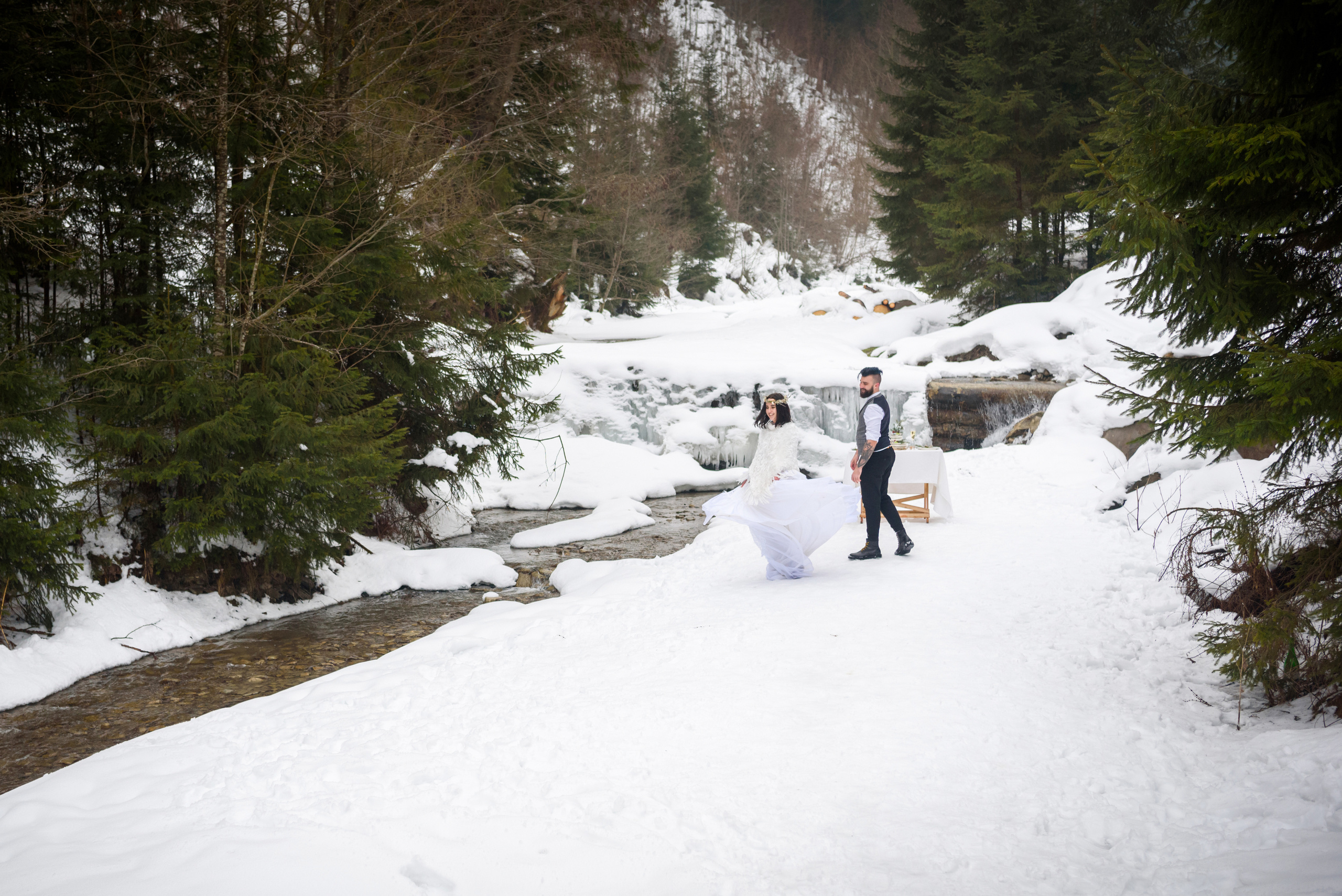 Зимняя свадьба в Карпатах