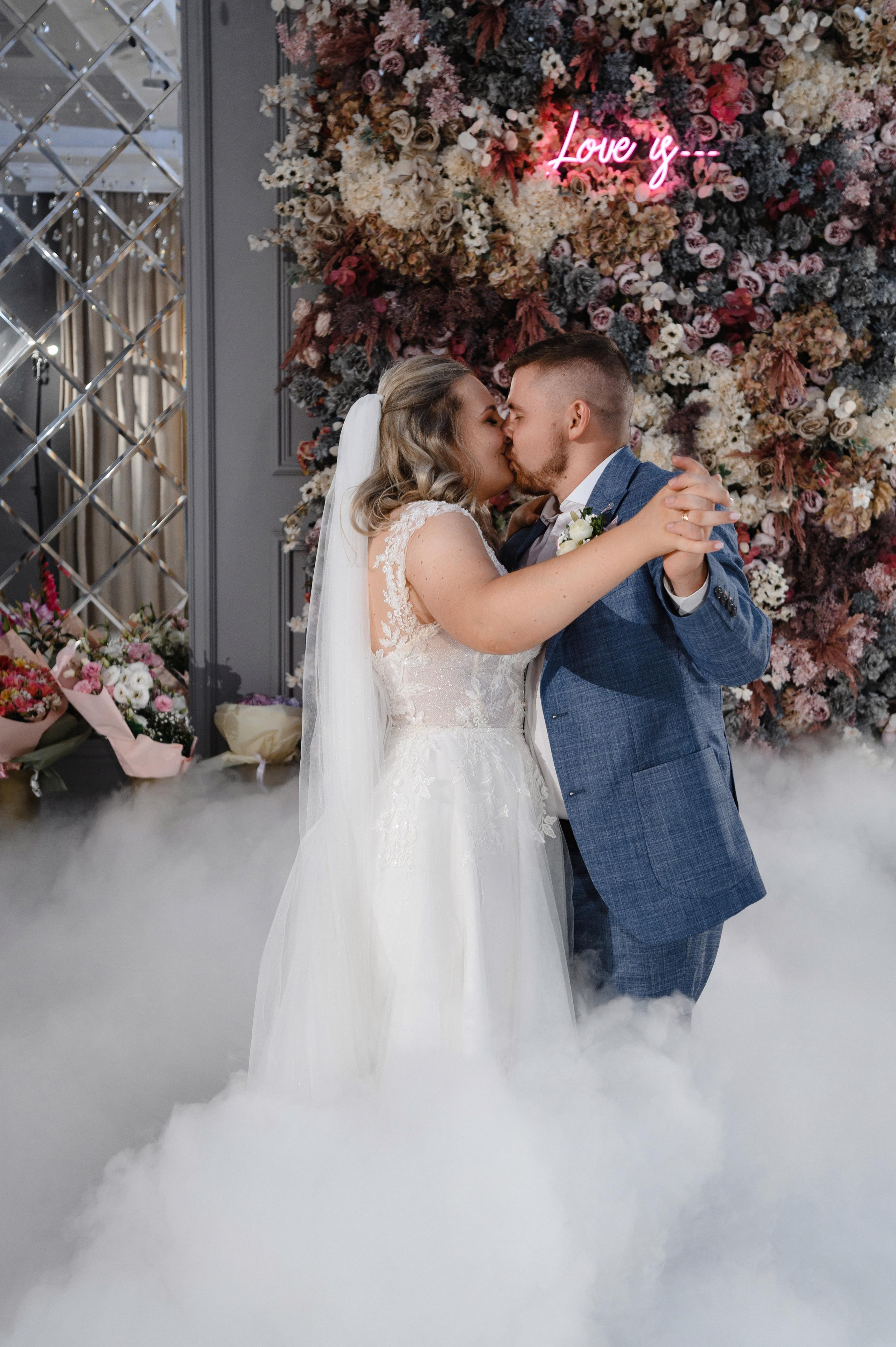 Превью свадьбы Сергея и Алисы