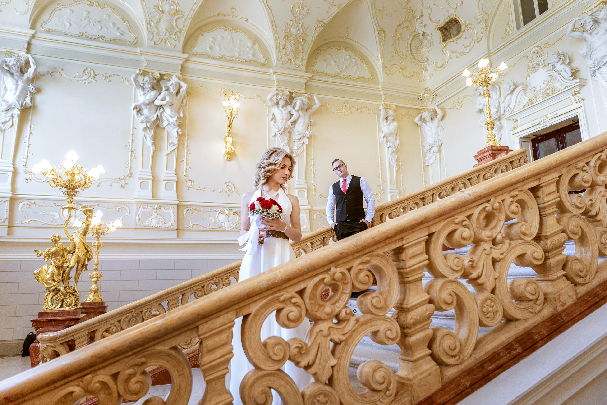 Ваня и Тоня, прогулка по городу и на Фонтанке