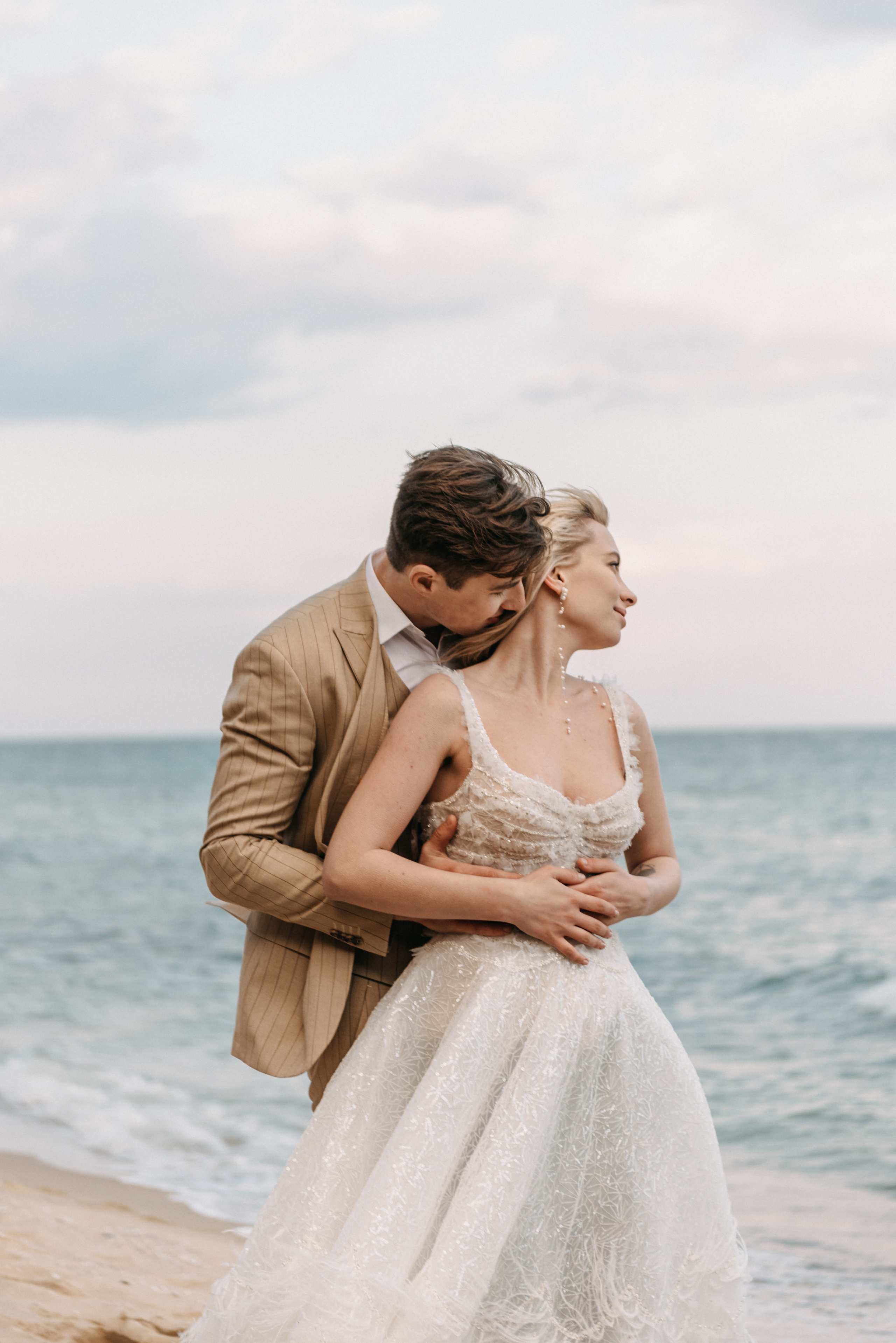 Под куполом