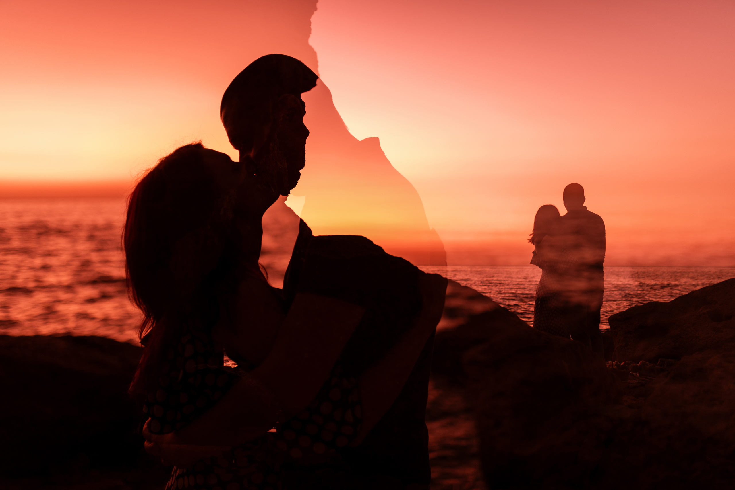 Морской рассвет. Паша и Наташа