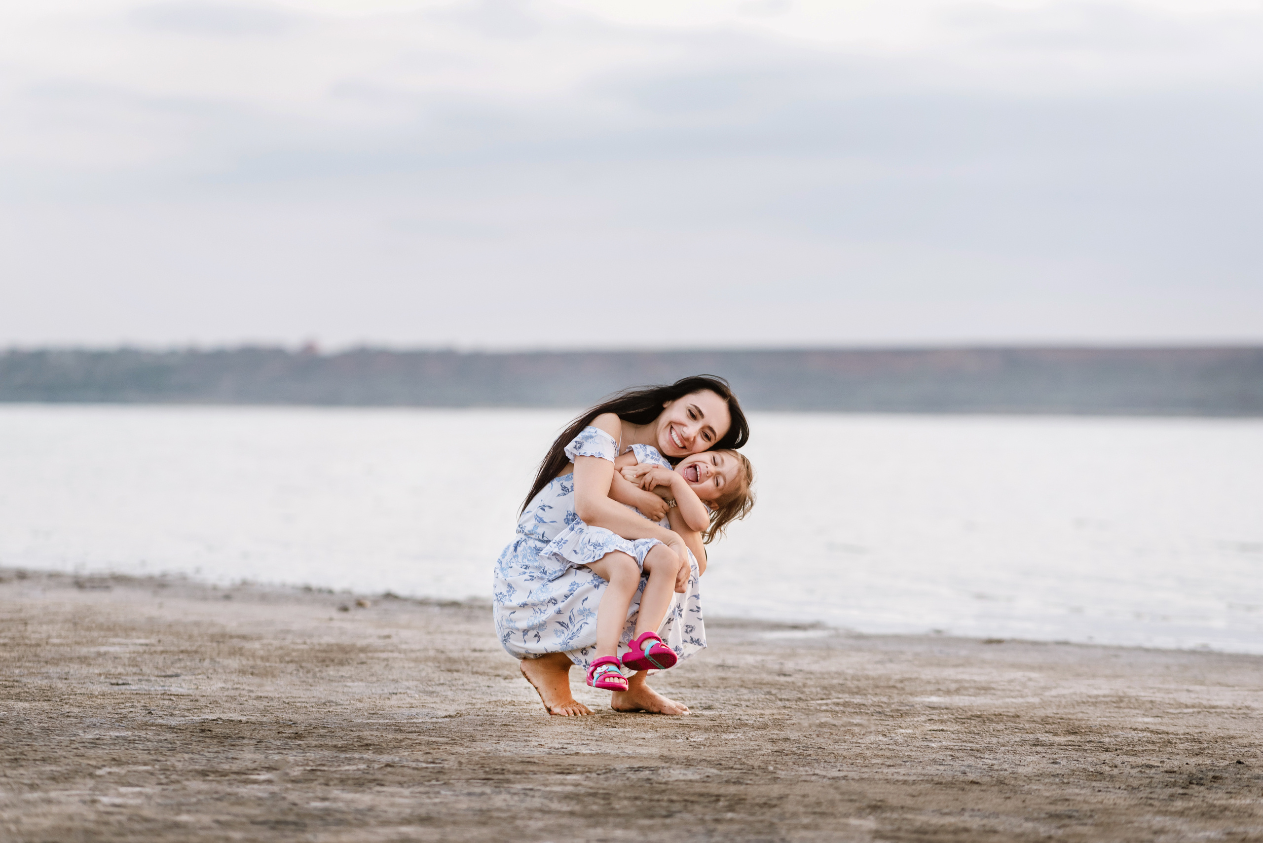 Малышка Аля и 2 болонки