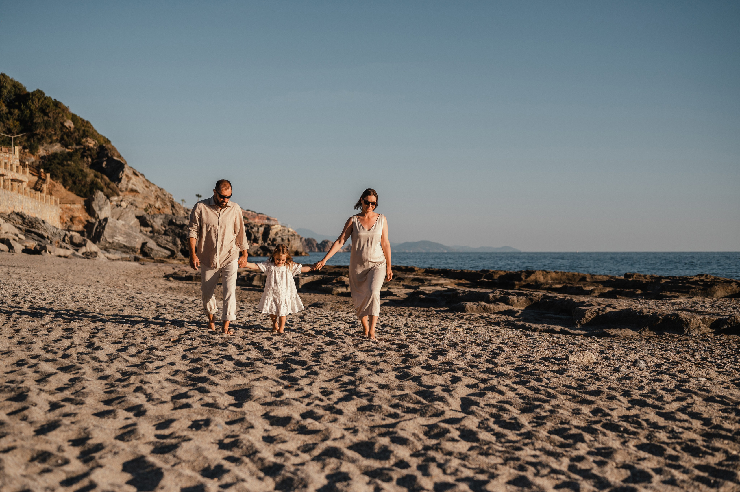 Юля, Леша и Бэлла, Аланья