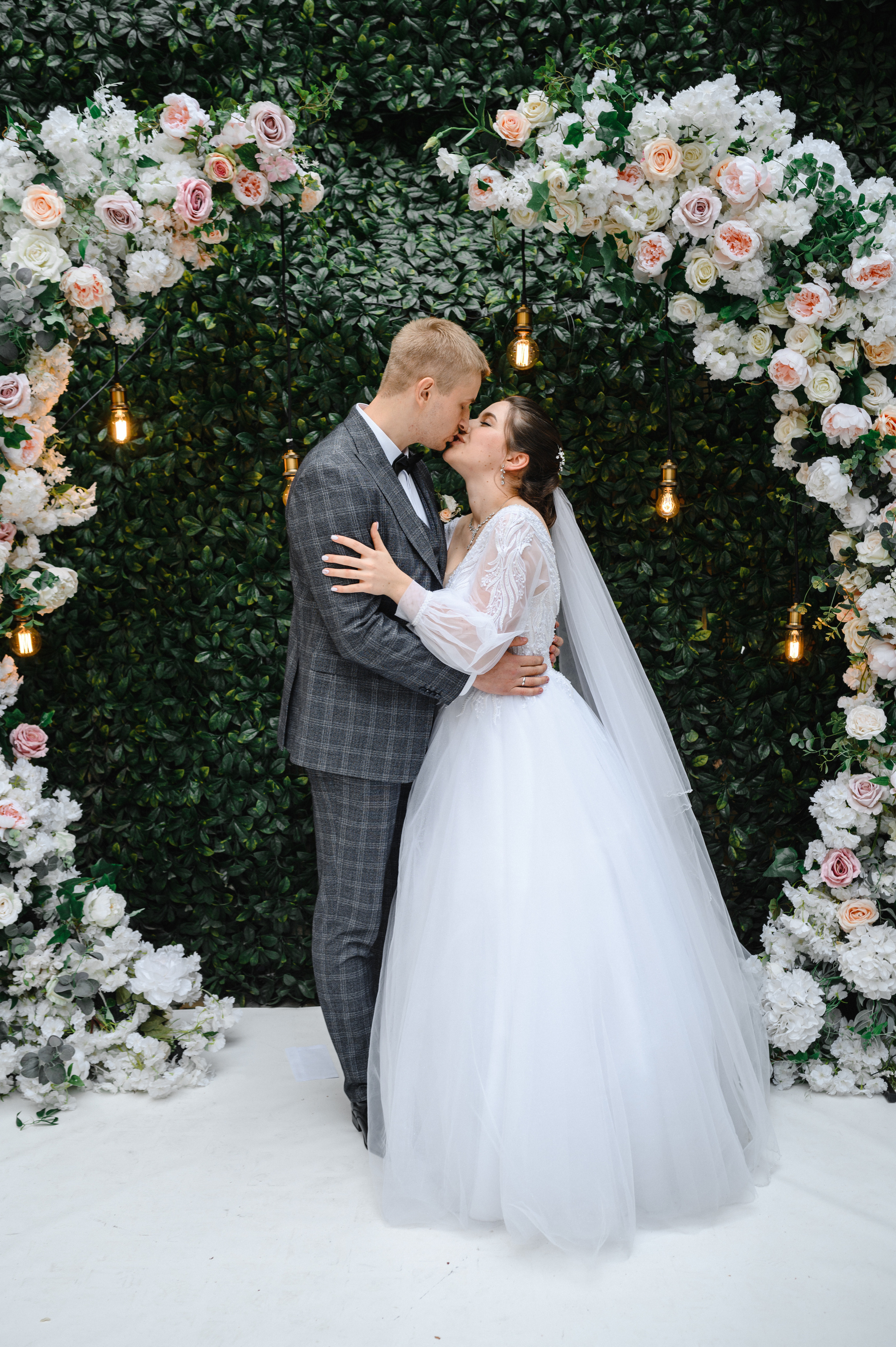 Превью свадьбы Димы и Вики