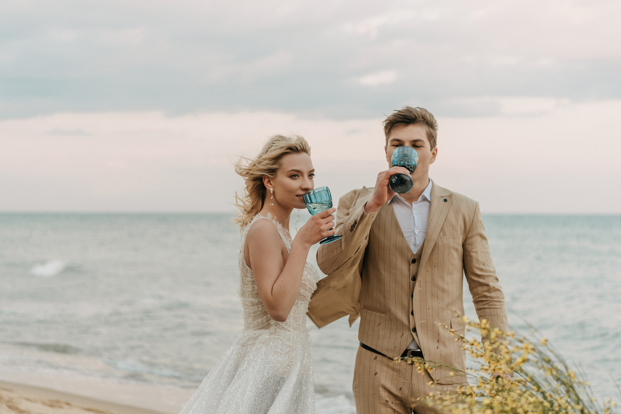 Под куполом