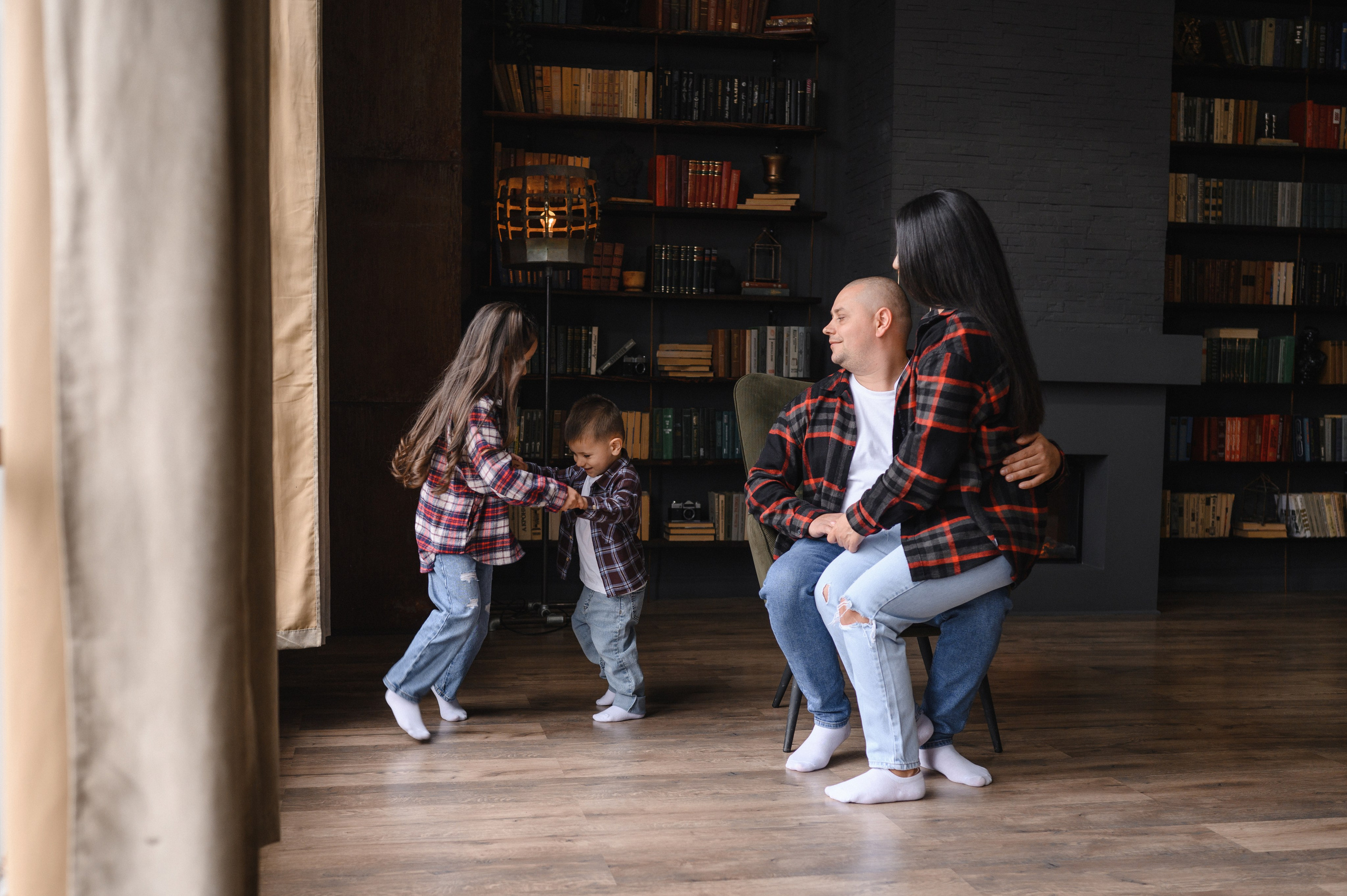 Валик, Валя, Даша и Даня. Кишинев