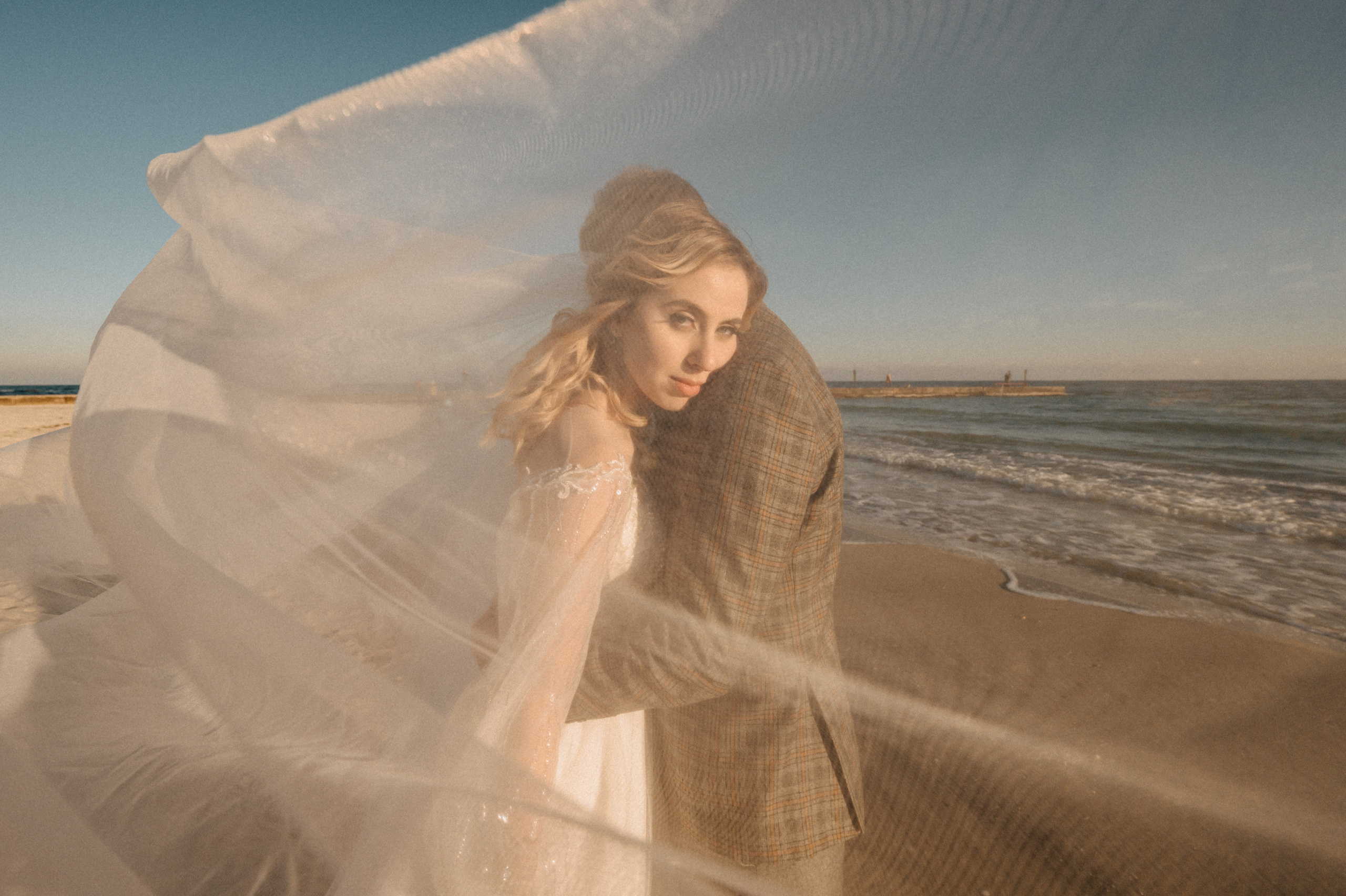 Дима и Света и море в ноябре…