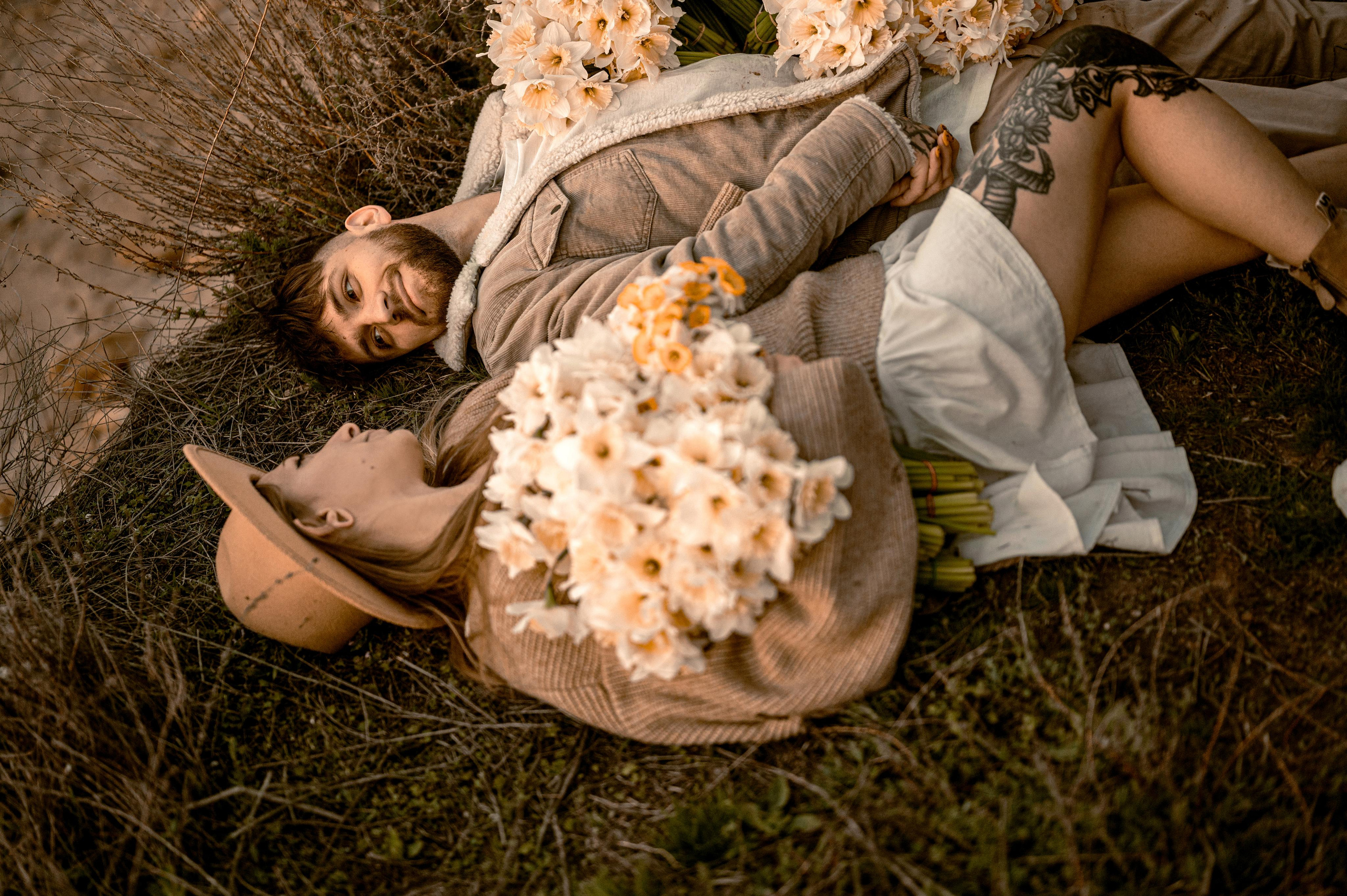 Любовь с нарциссами или рассвет на Фонтанке