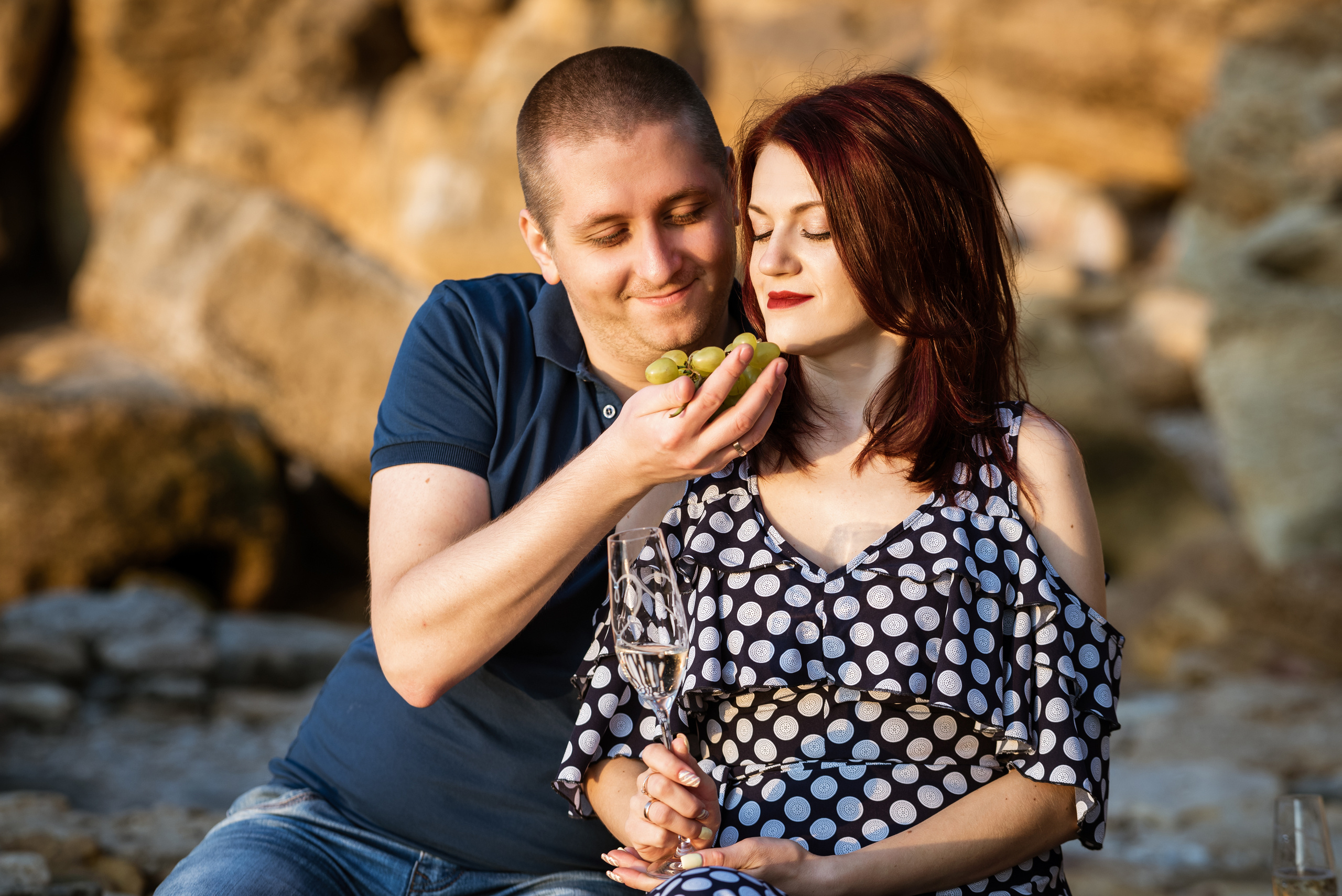 Морской рассвет. Паша и Наташа