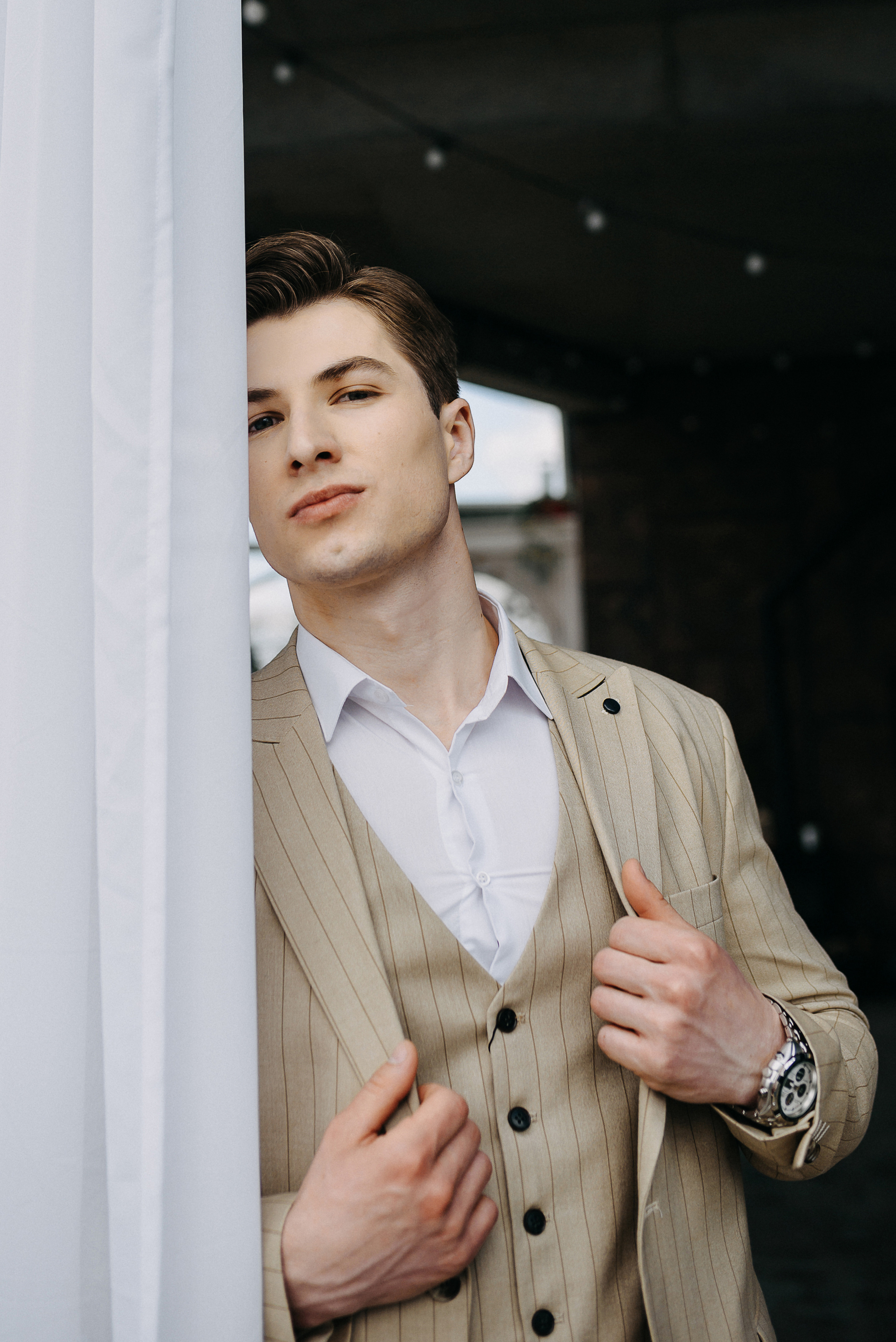 Под куполом