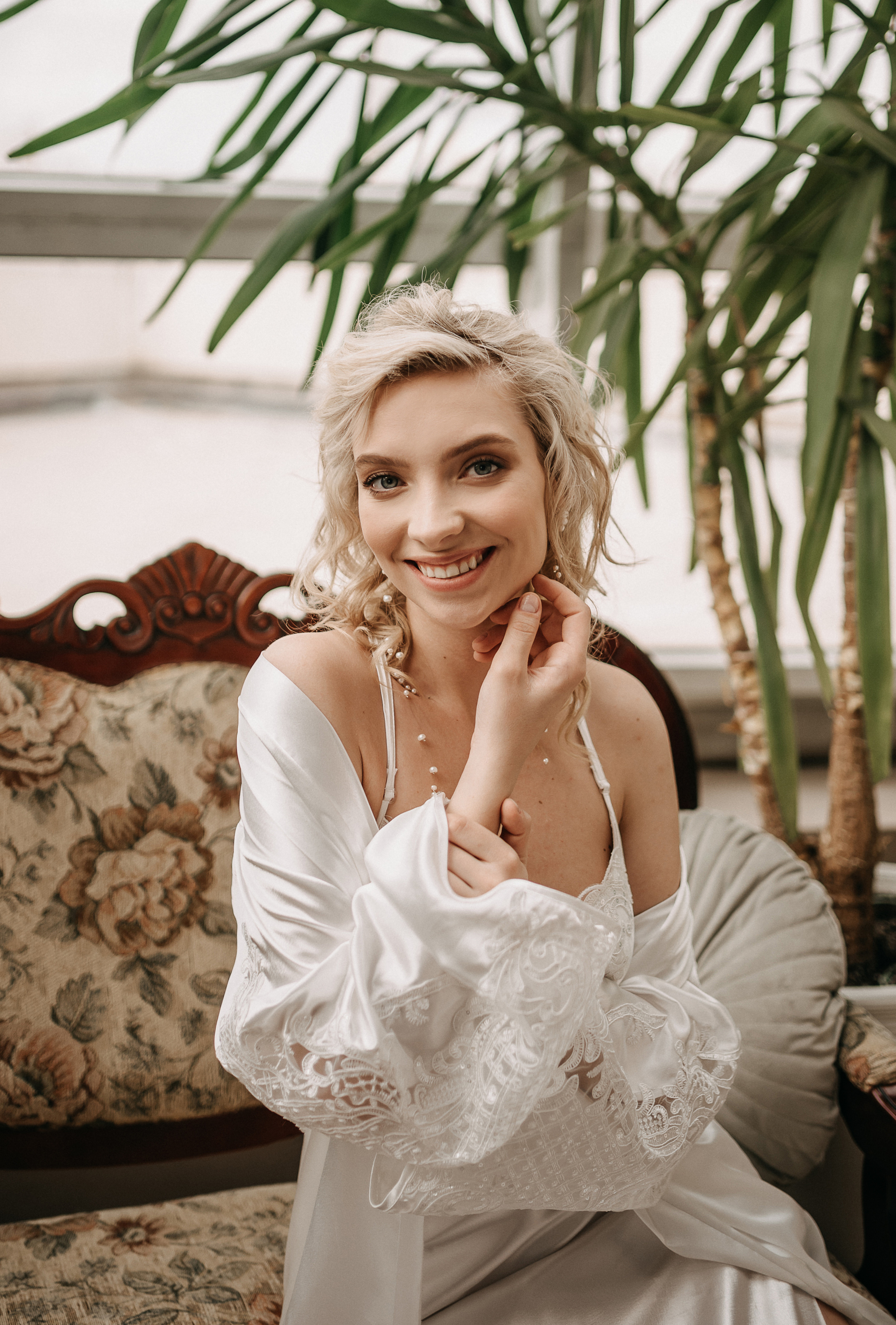 Под куполом