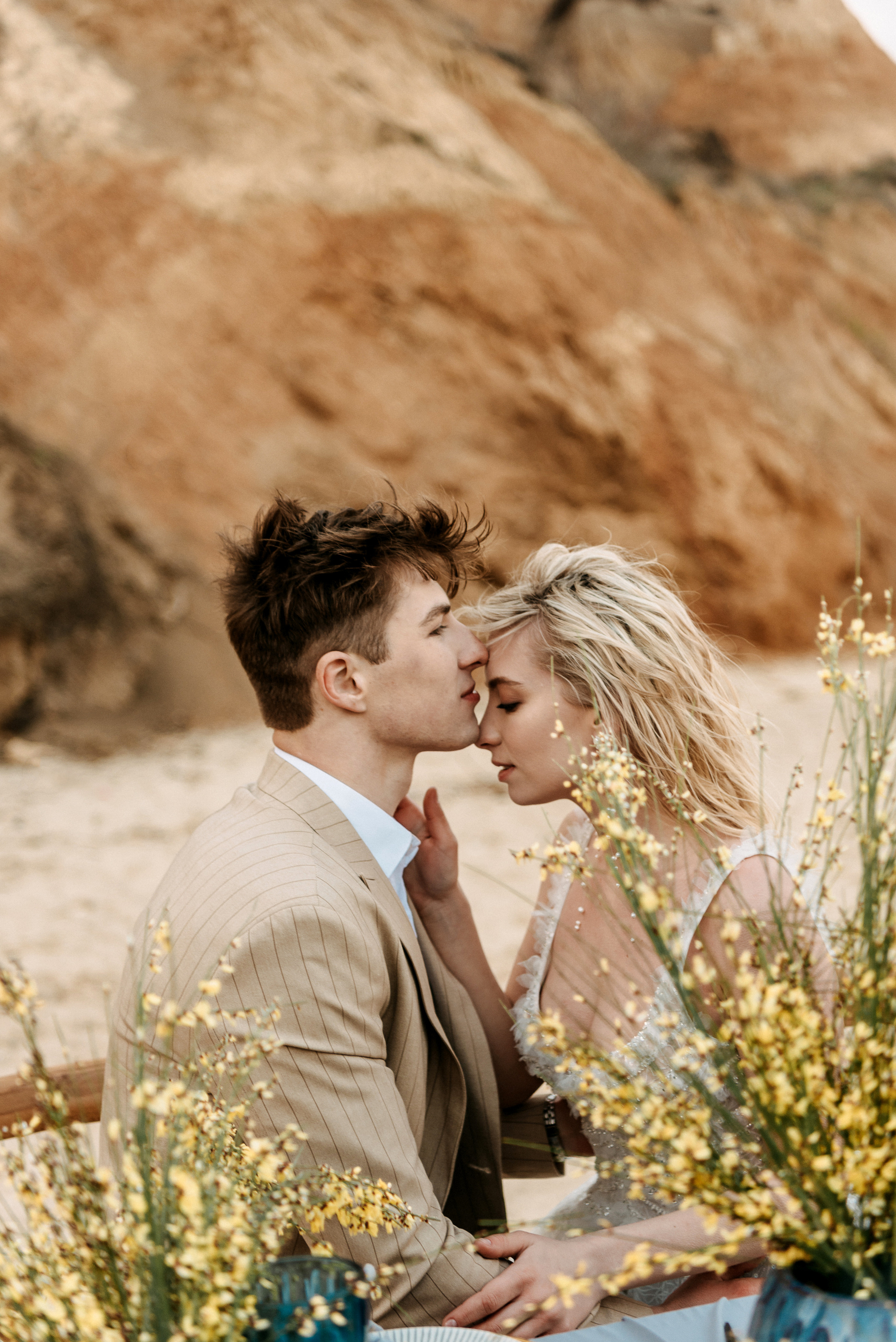 Под куполом