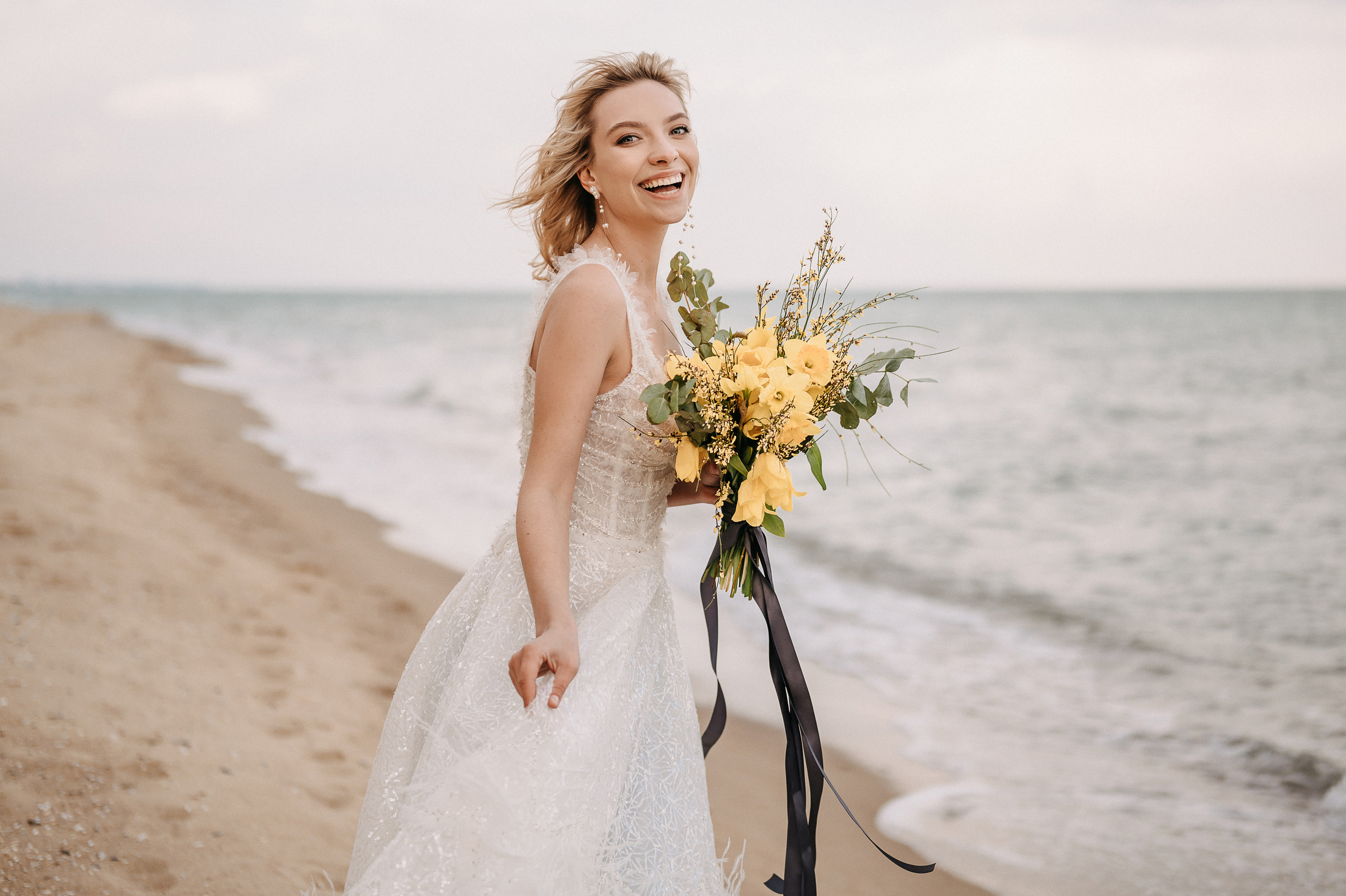 Под куполом