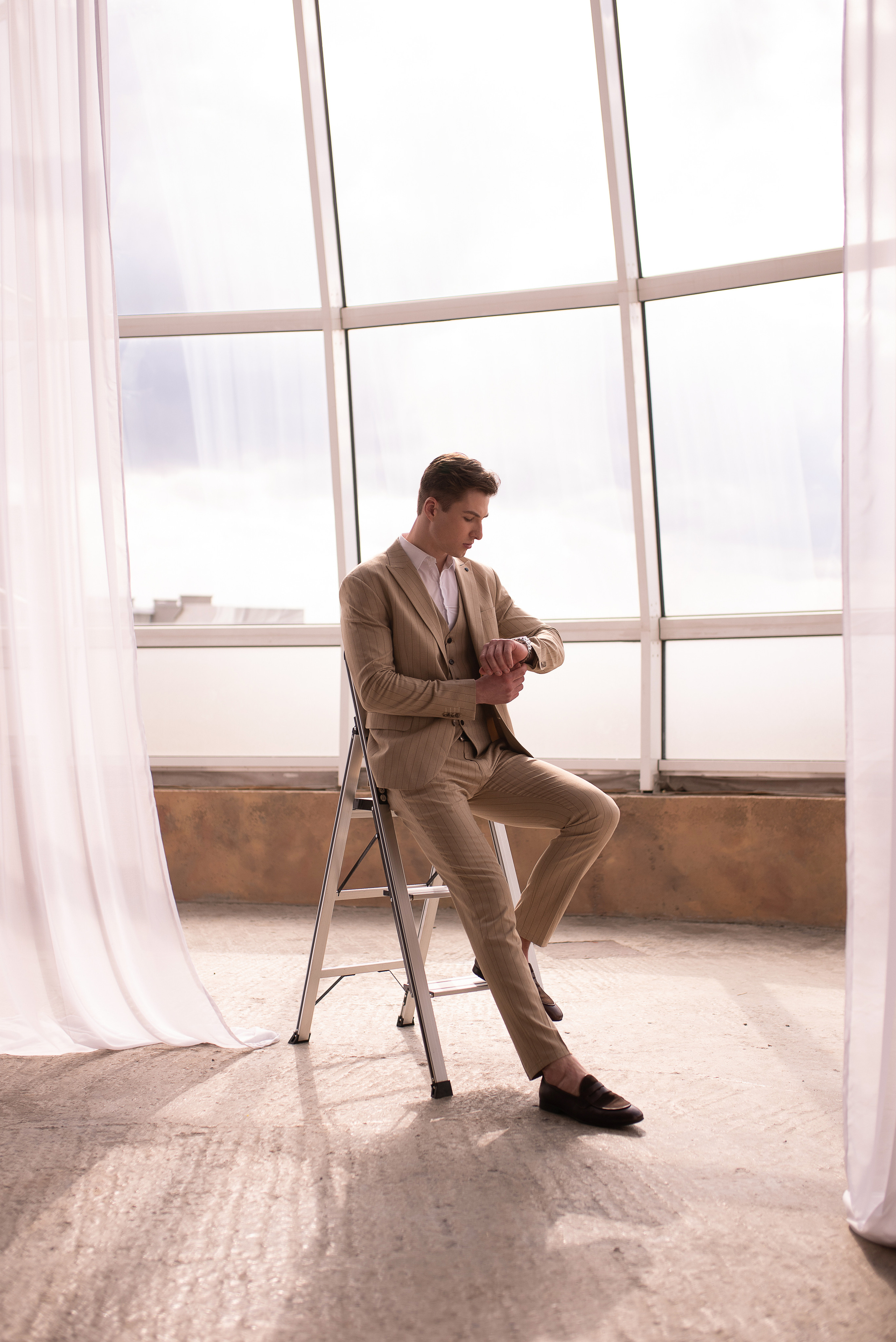 Под куполом