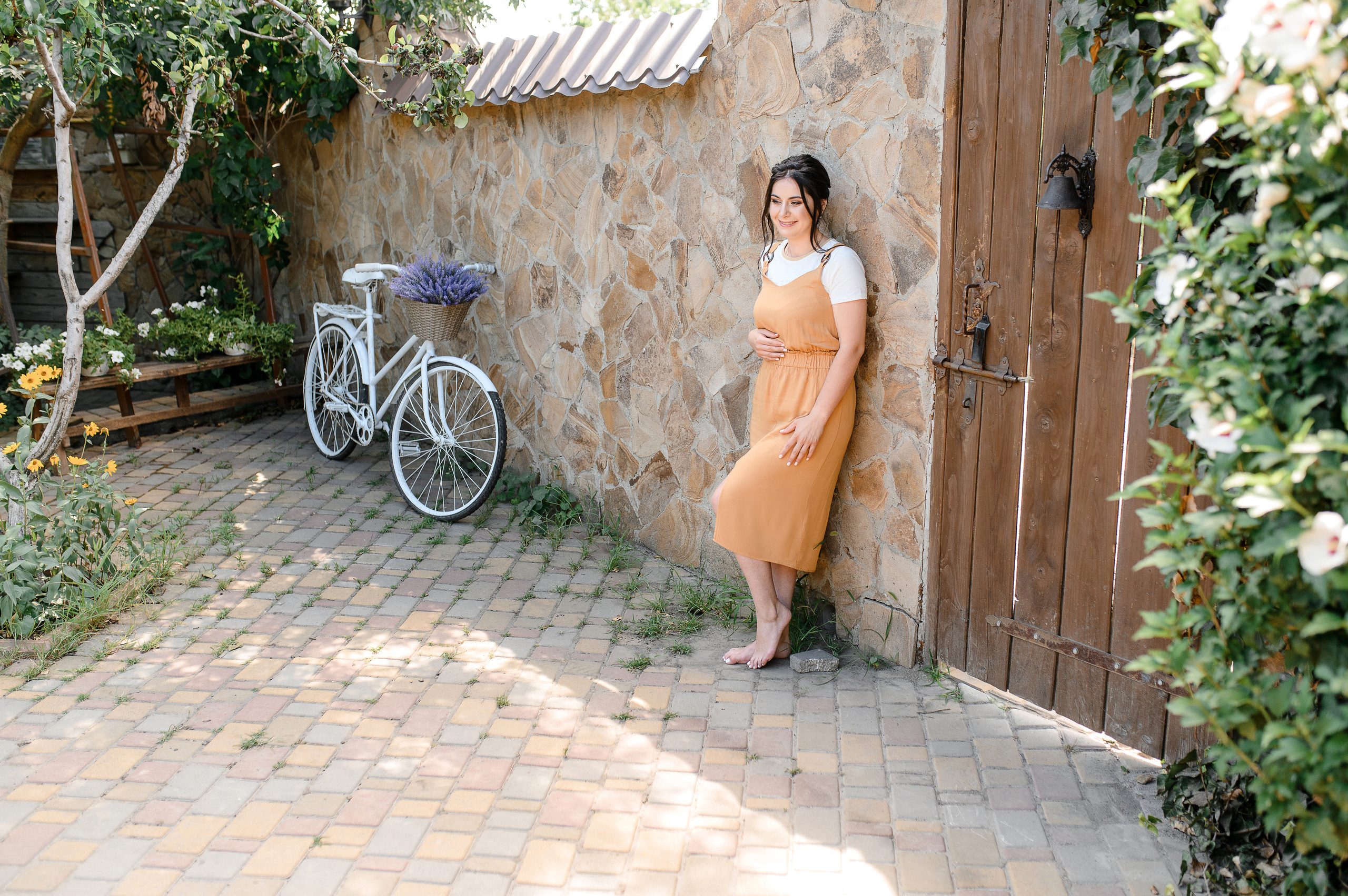 Вова и Юля на даче