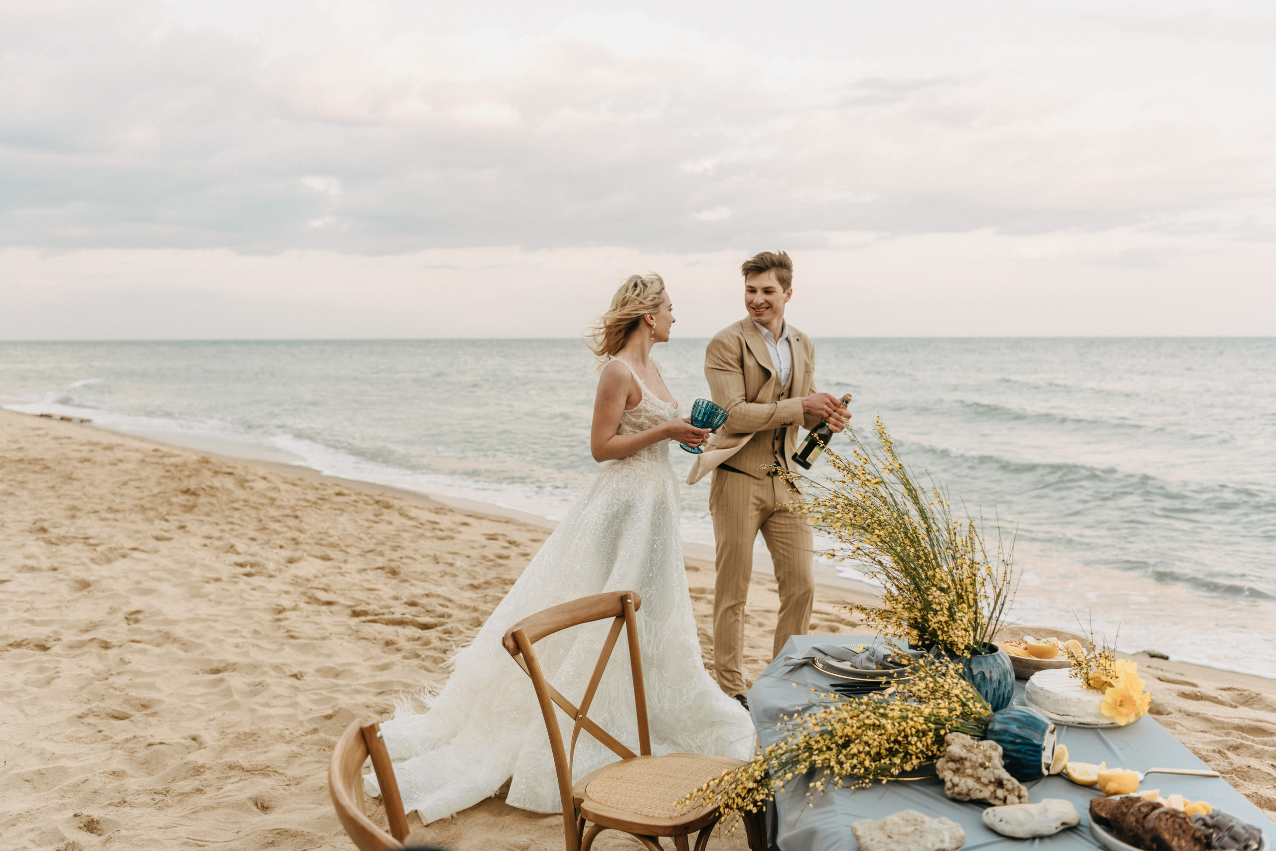 Под куполом