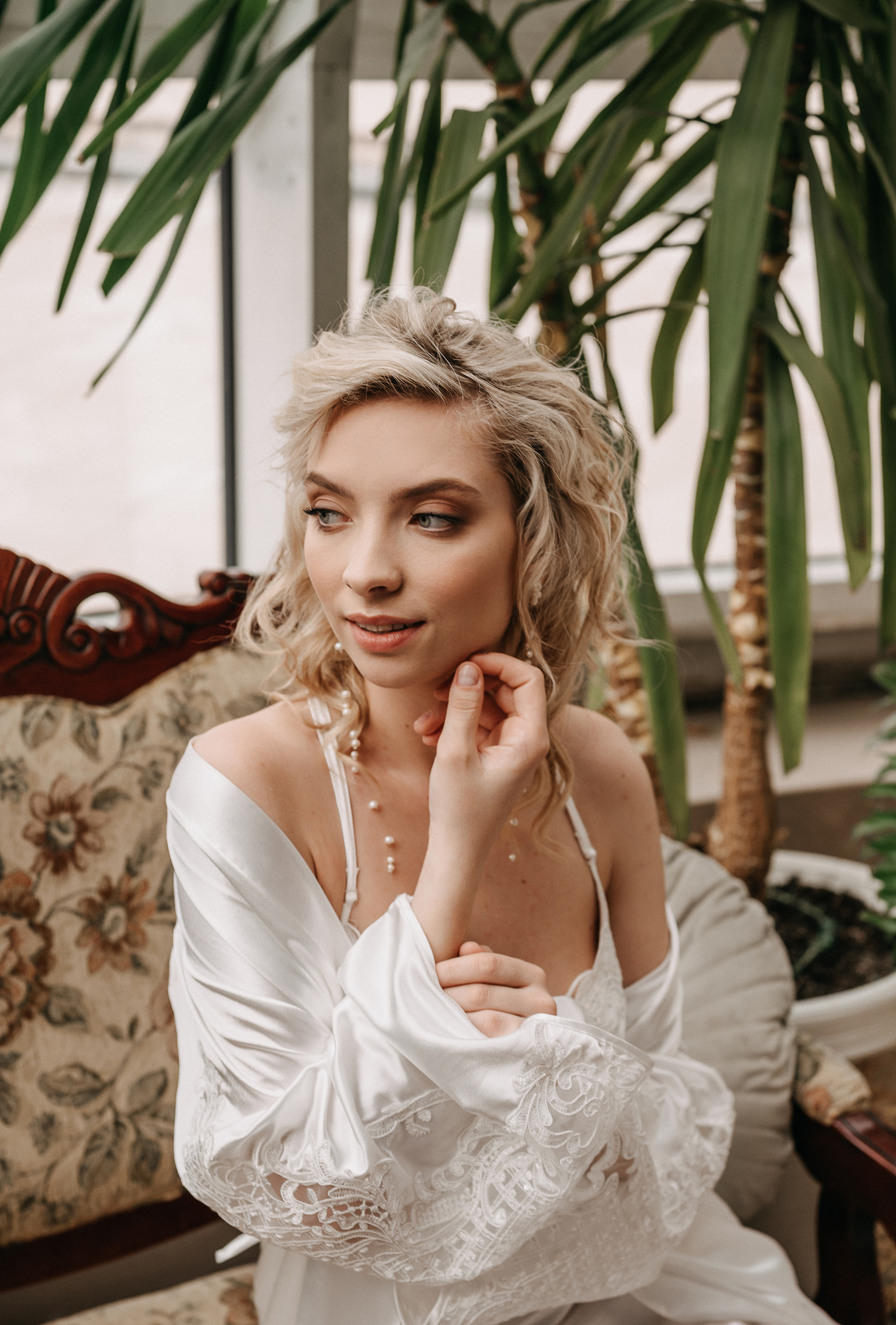 Под куполом