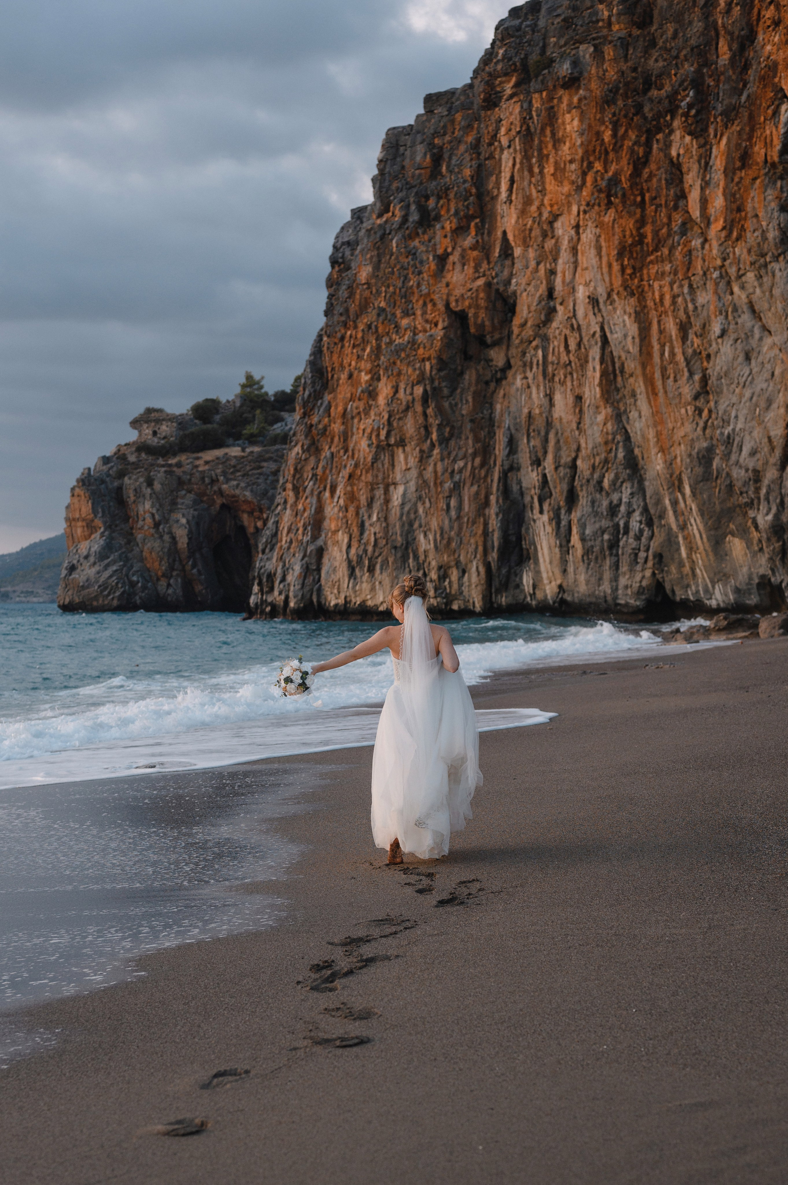 Чалоян и Елена