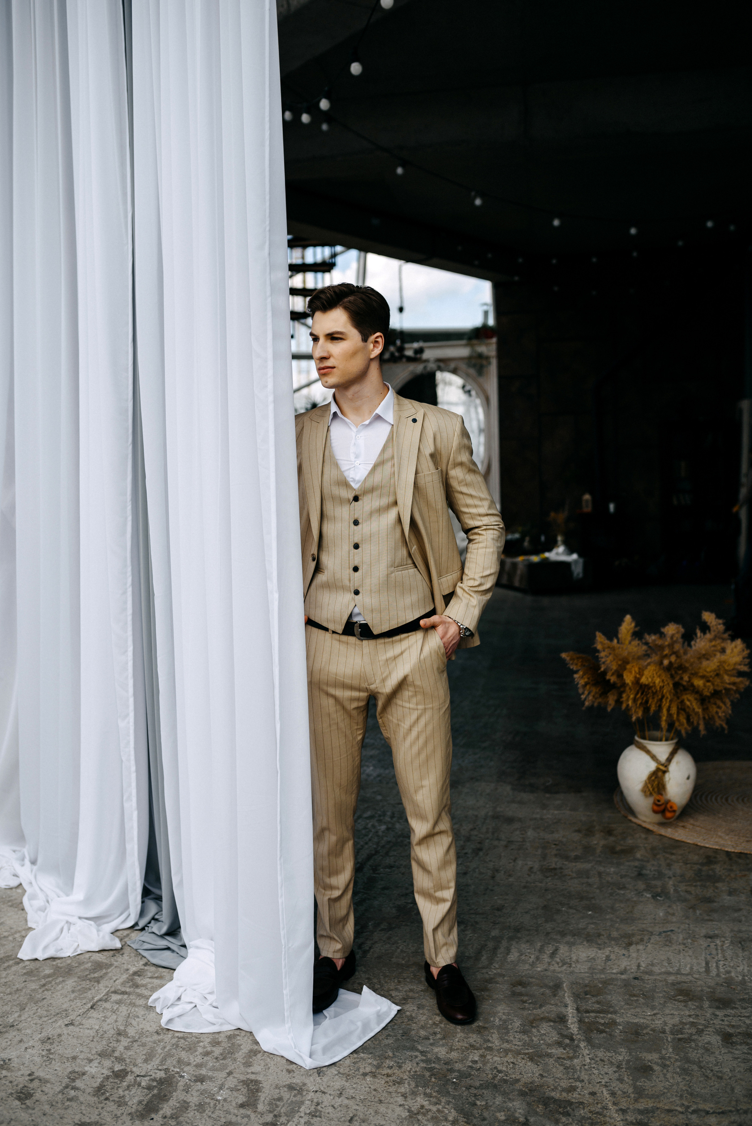 Под куполом