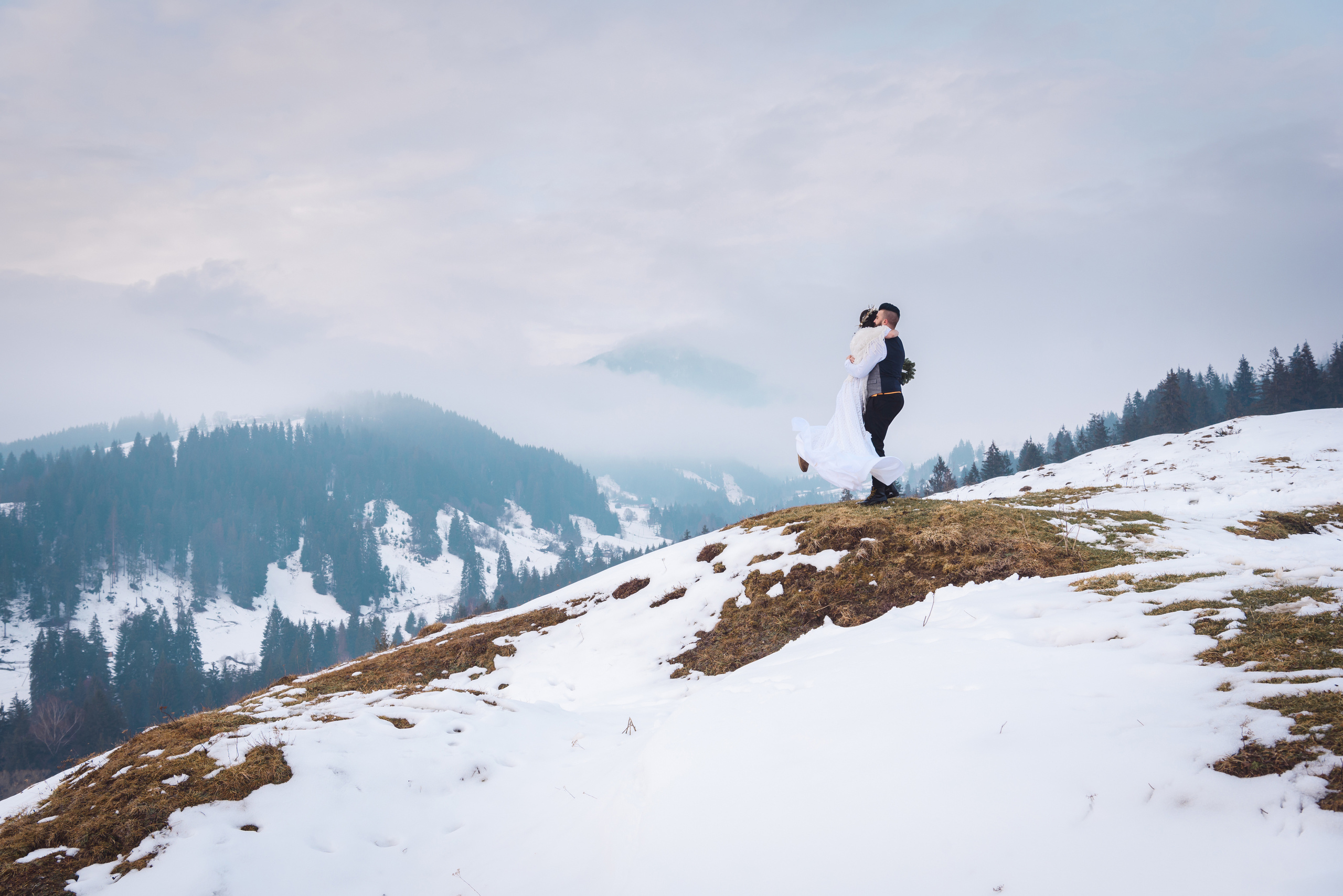 Зимняя свадьба в Карпатах