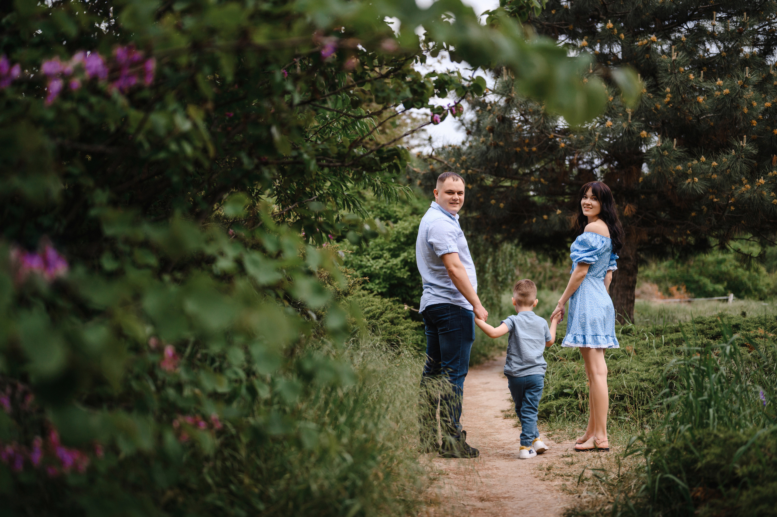 Оля, Макс и Тимоша в Ботаническом саду