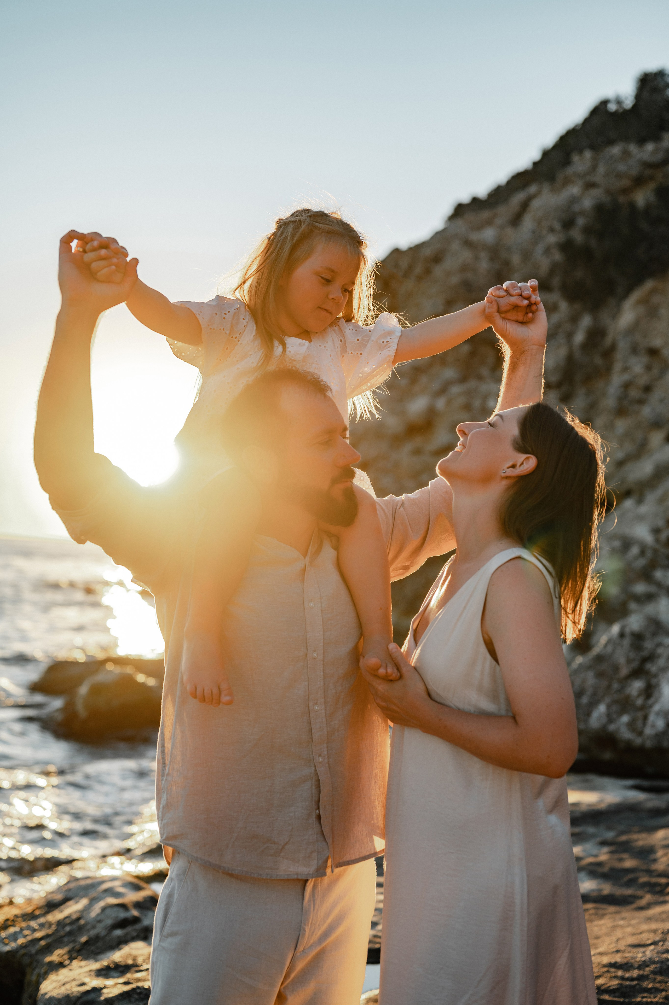 Юля, Леша и Бэлла, Аланья