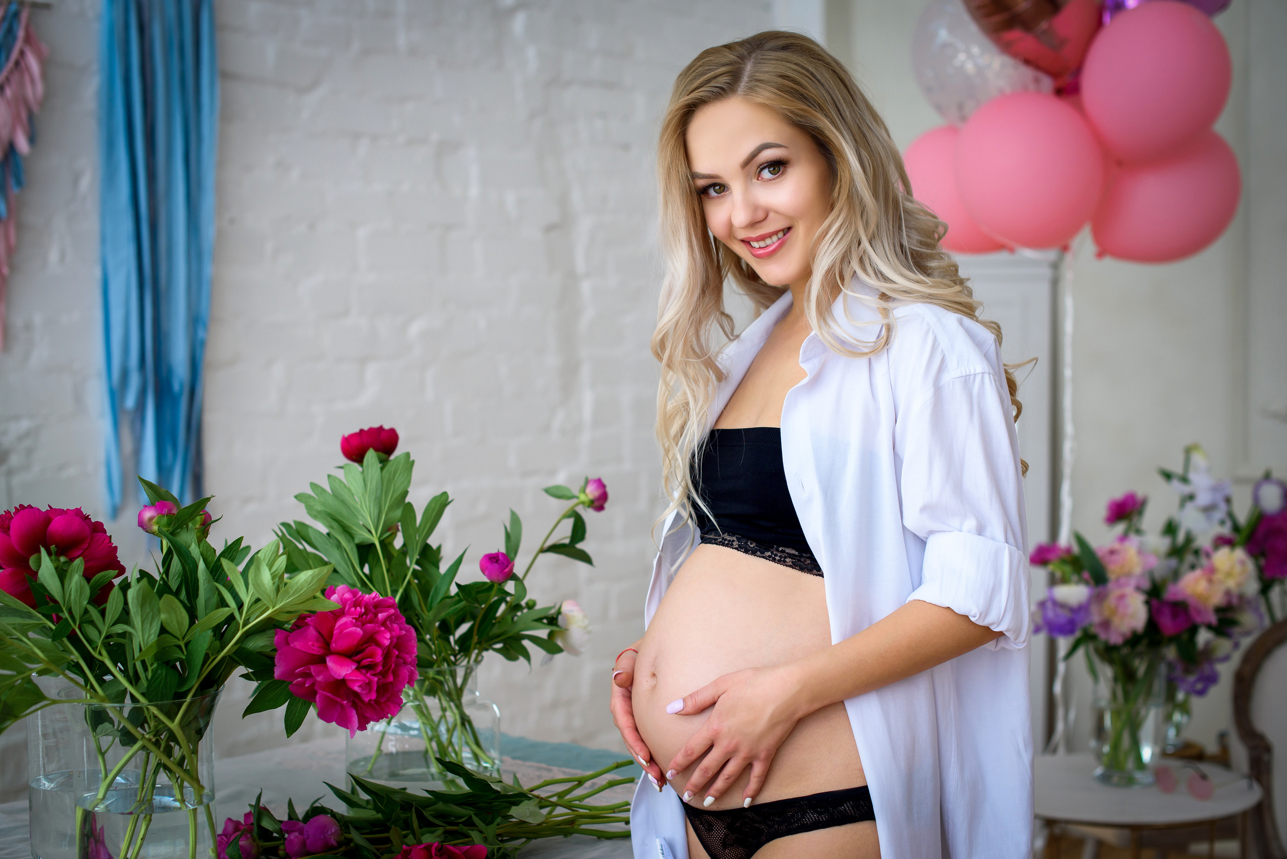 Пионовый май