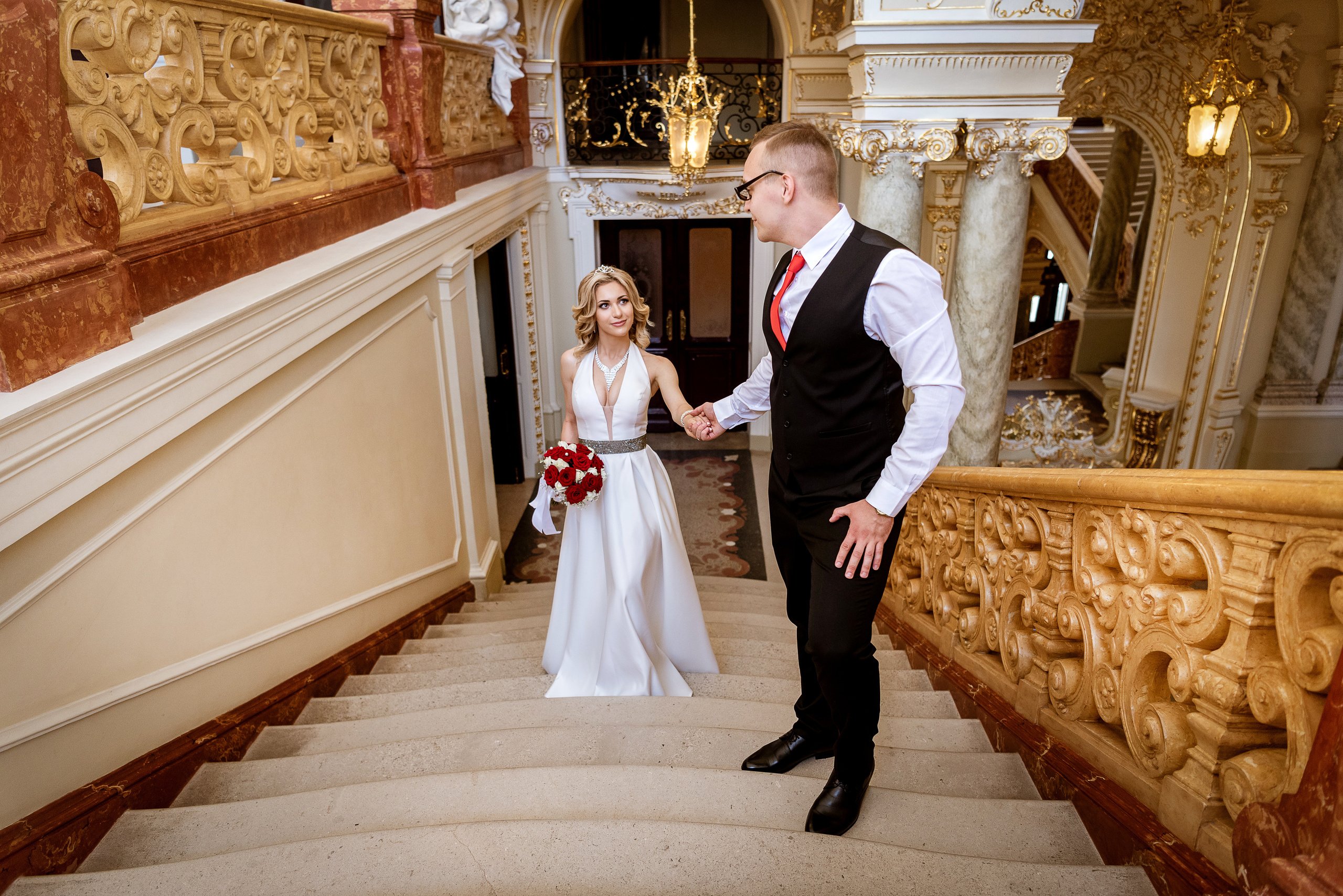 Ваня и Тоня, прогулка по городу и на Фонтанке