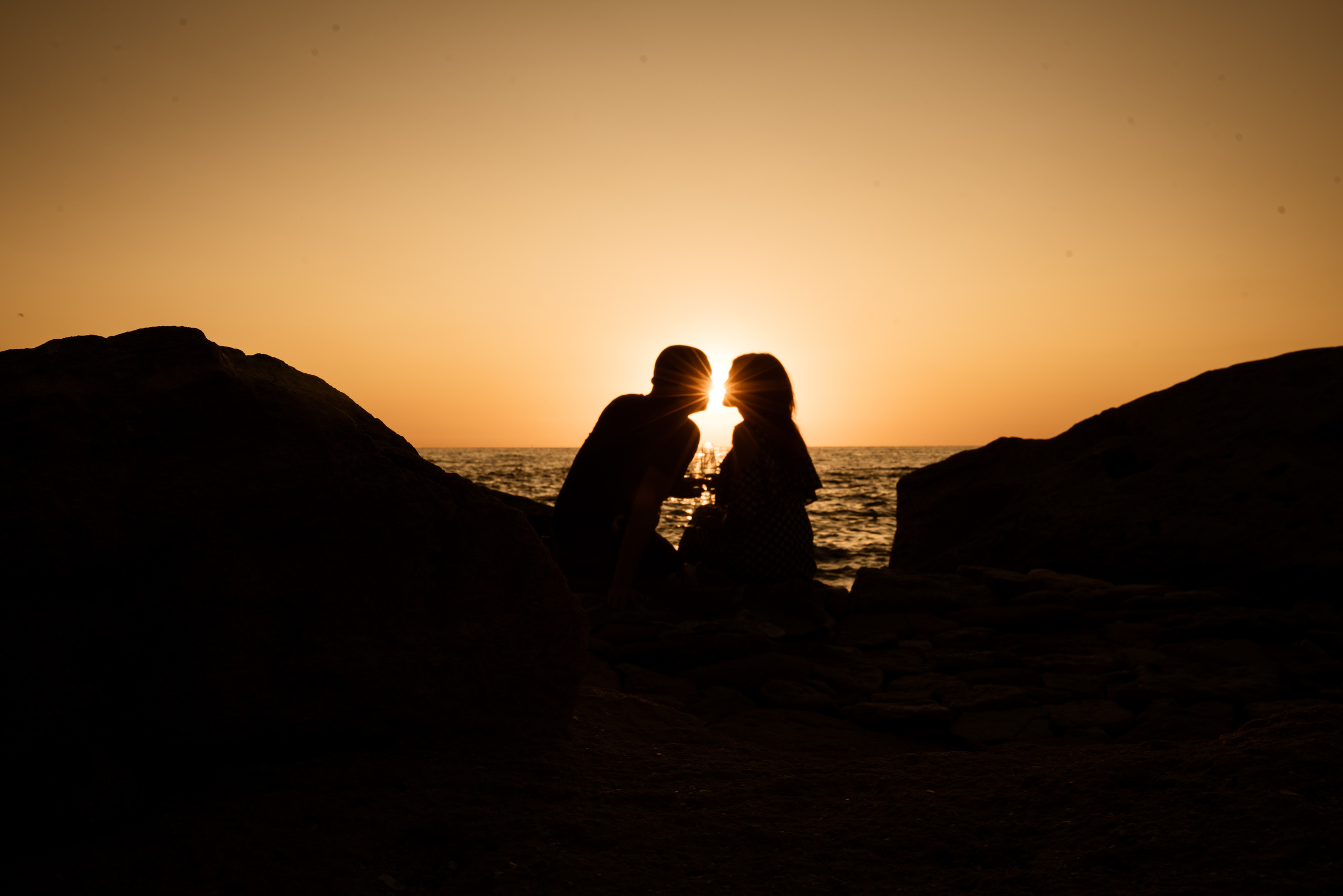 Морской рассвет. Паша и Наташа