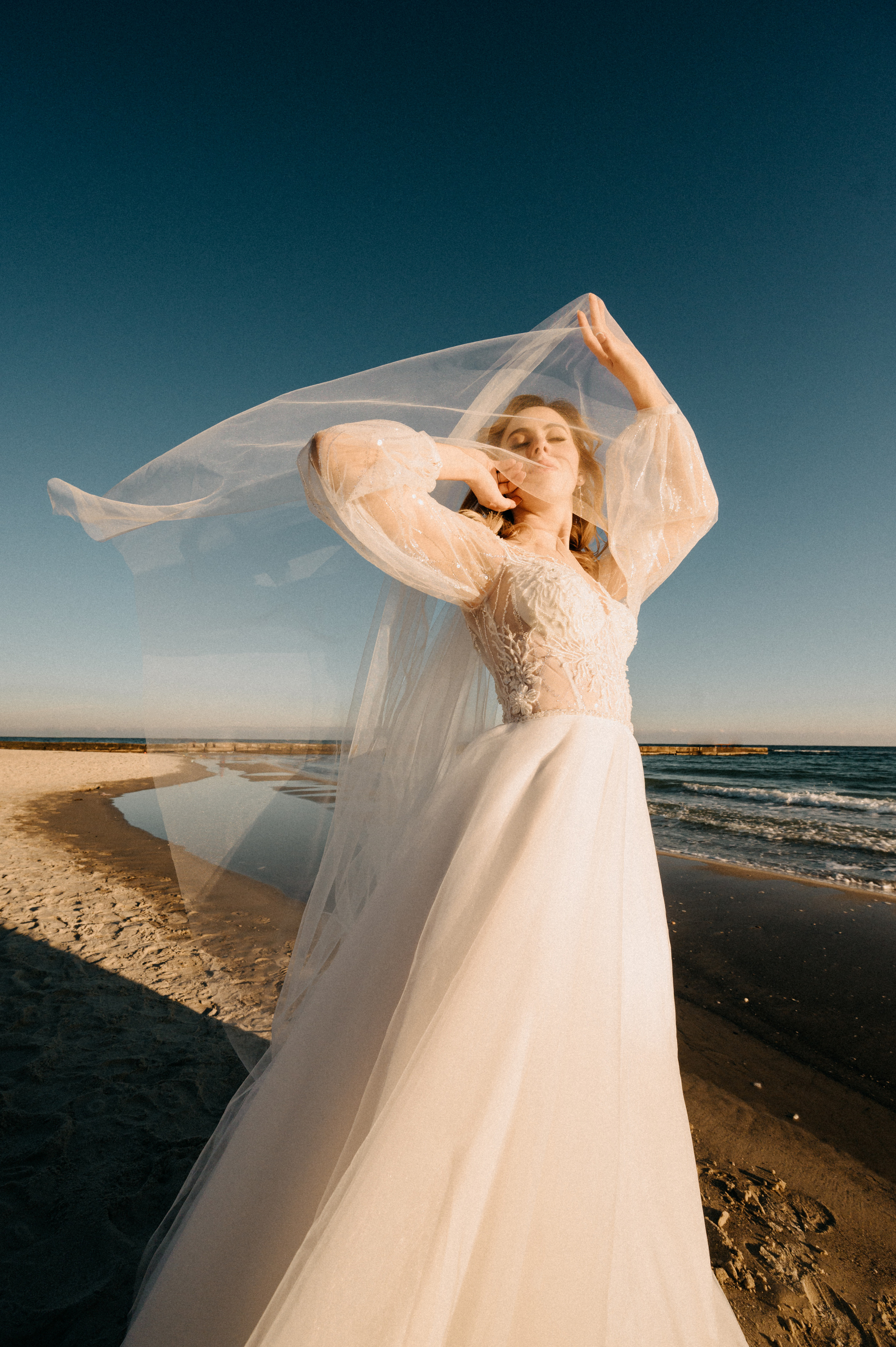 Дима и Света и море в ноябре…