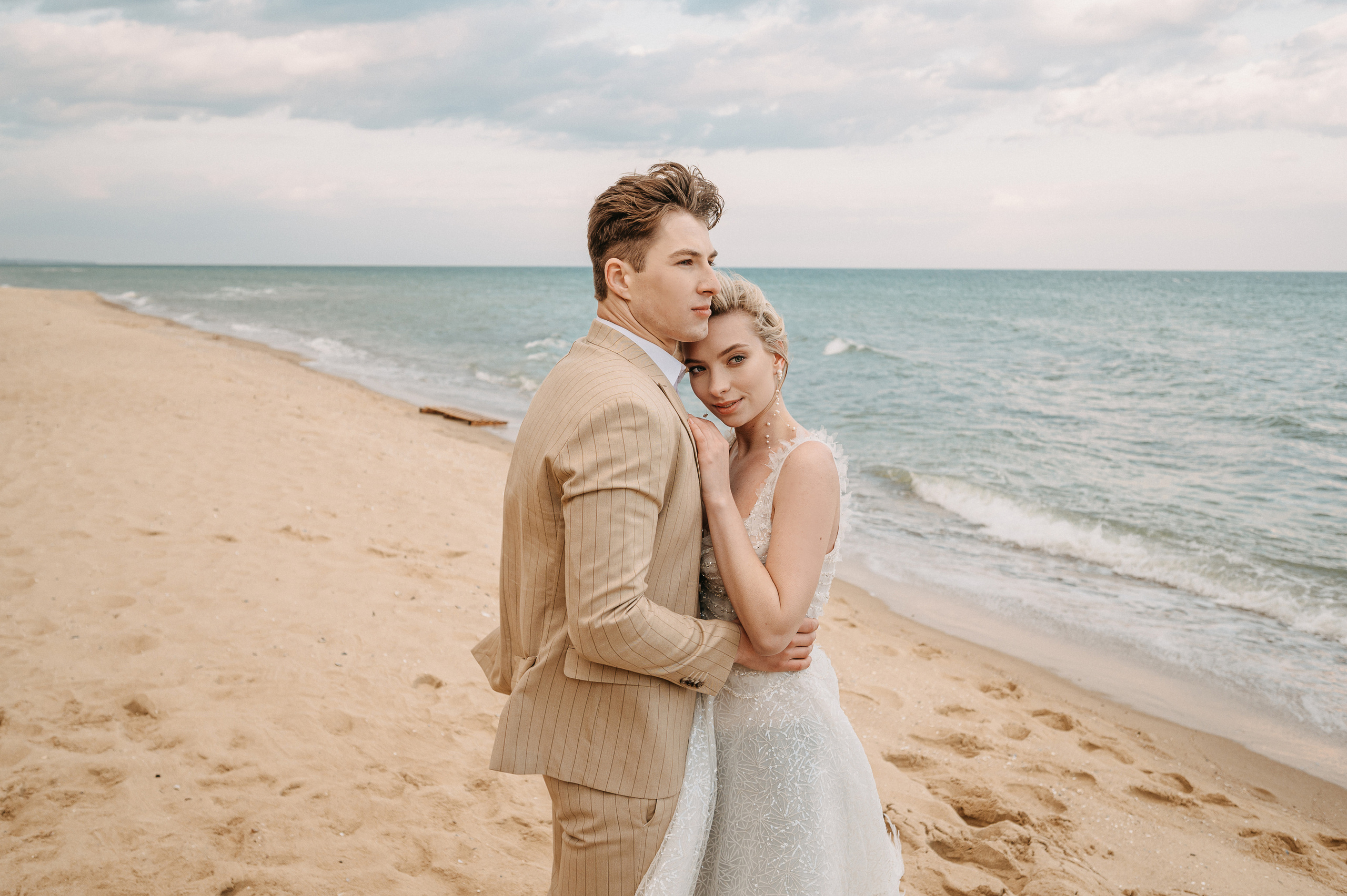 Под куполом