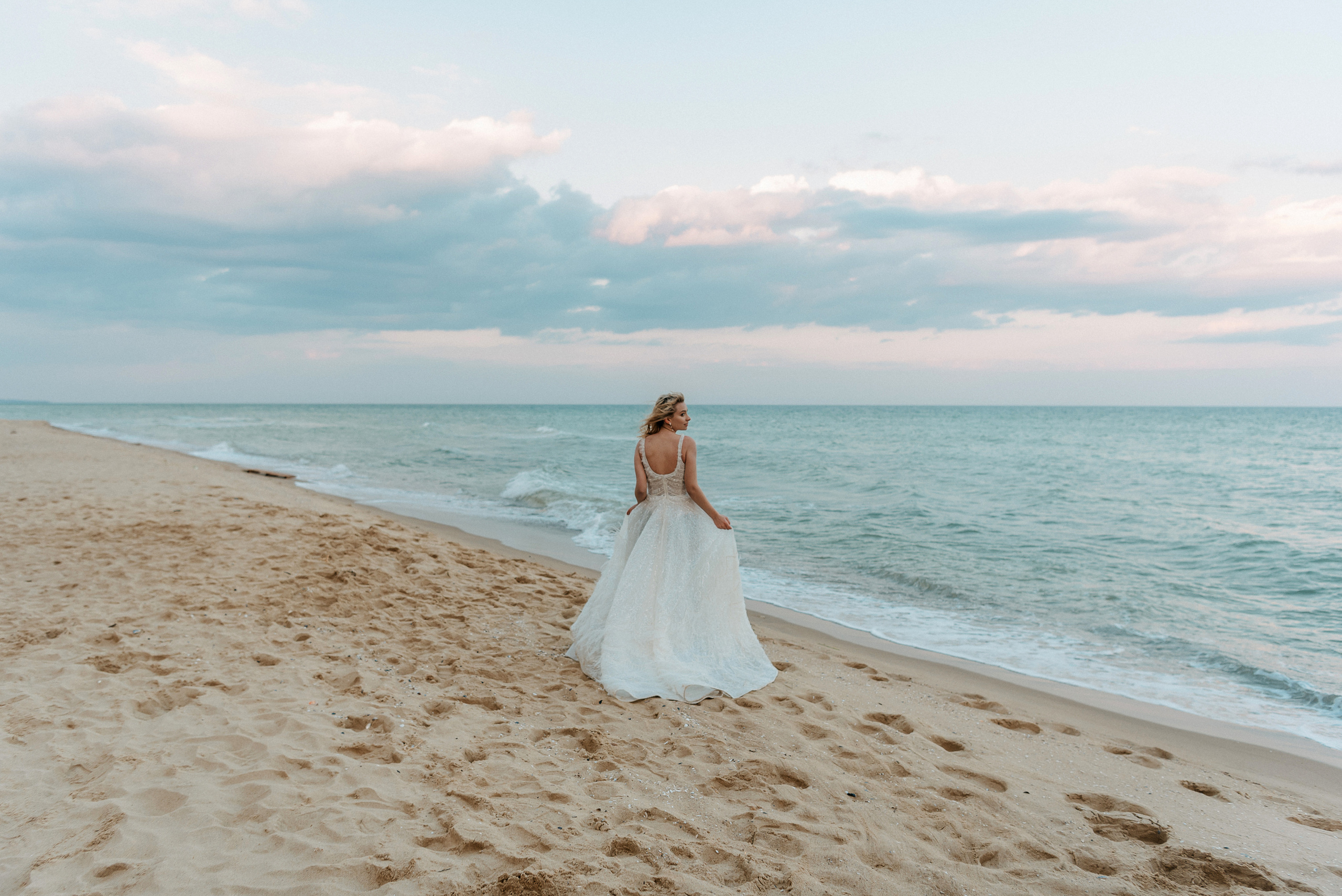 Под куполом