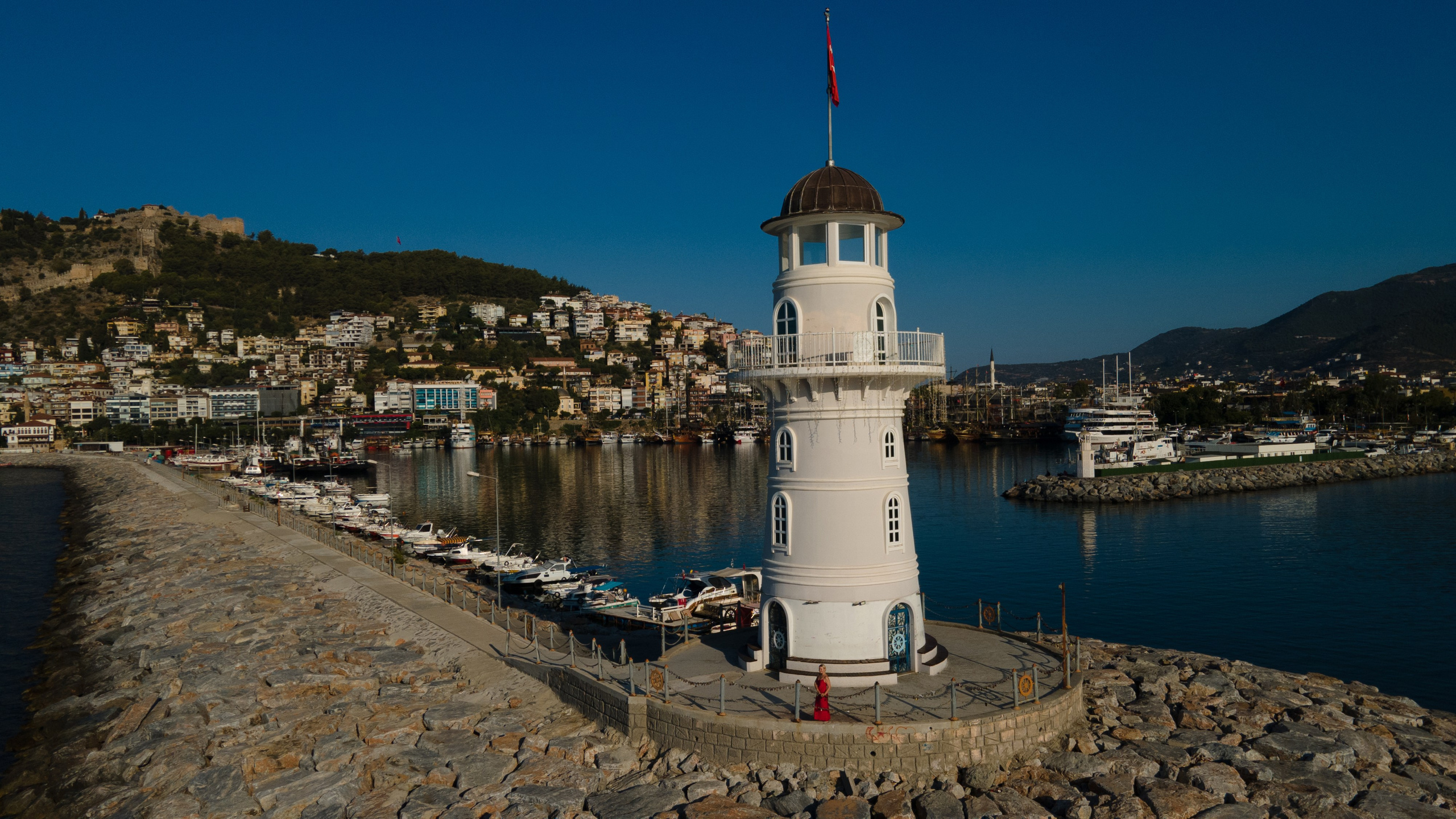 Алеся в Аланьи