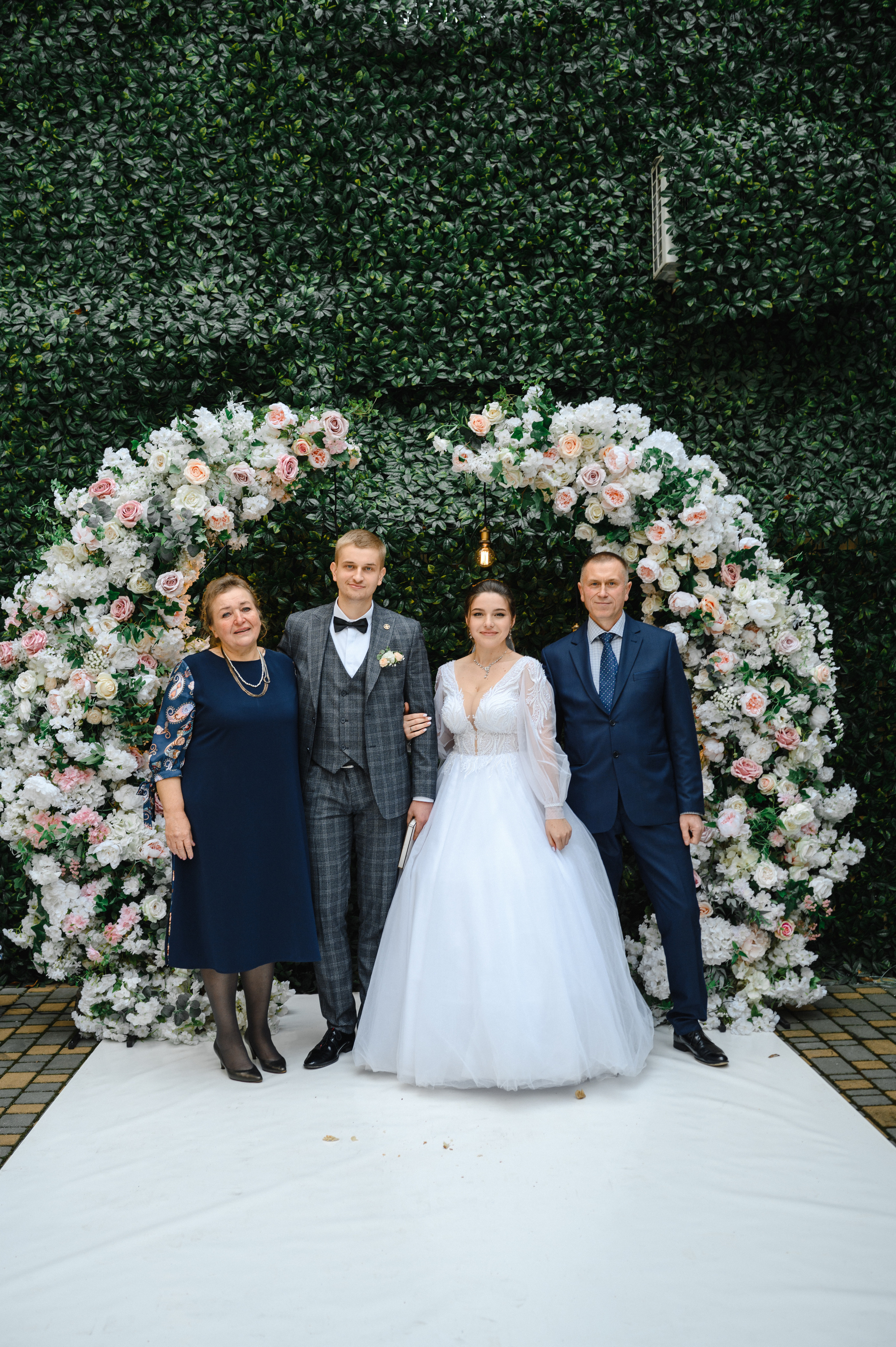 Превью свадьбы Димы и Вики