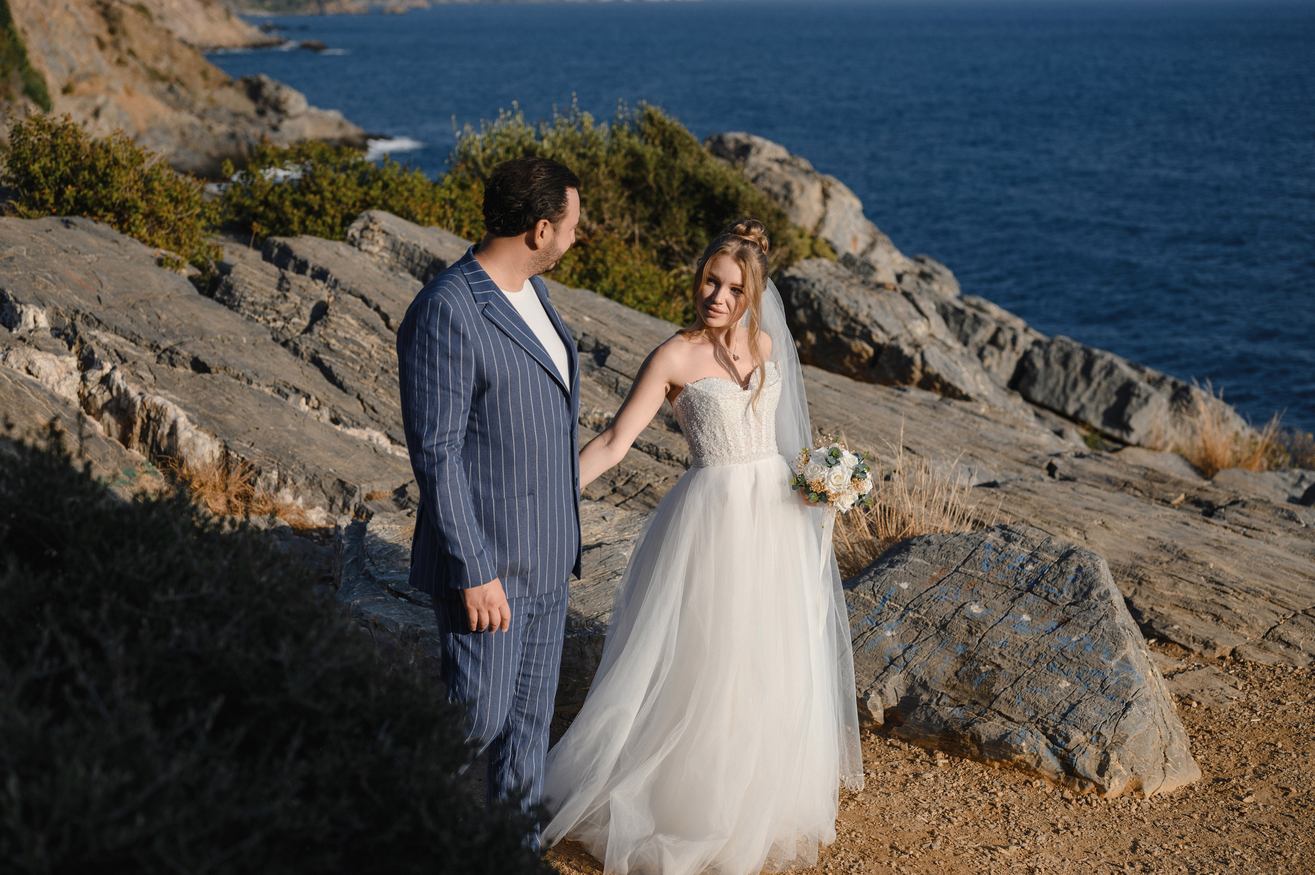 Чалоян и Елена