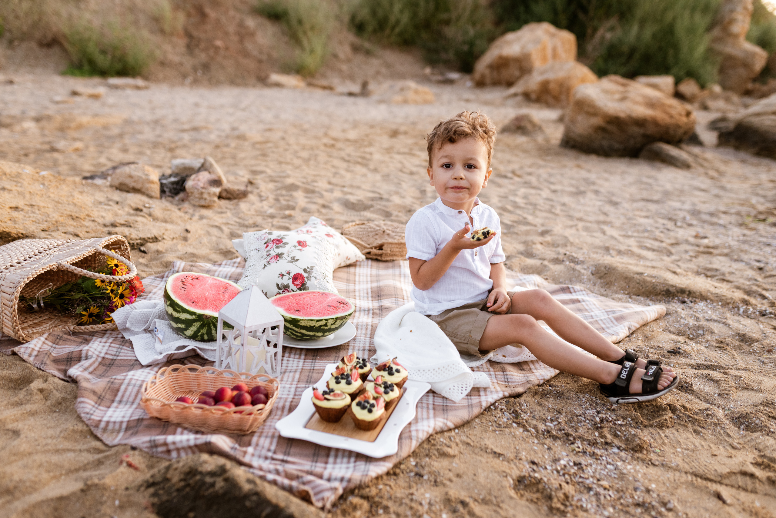 Рассвет на Фонтанке, Лена, Артем и Макс