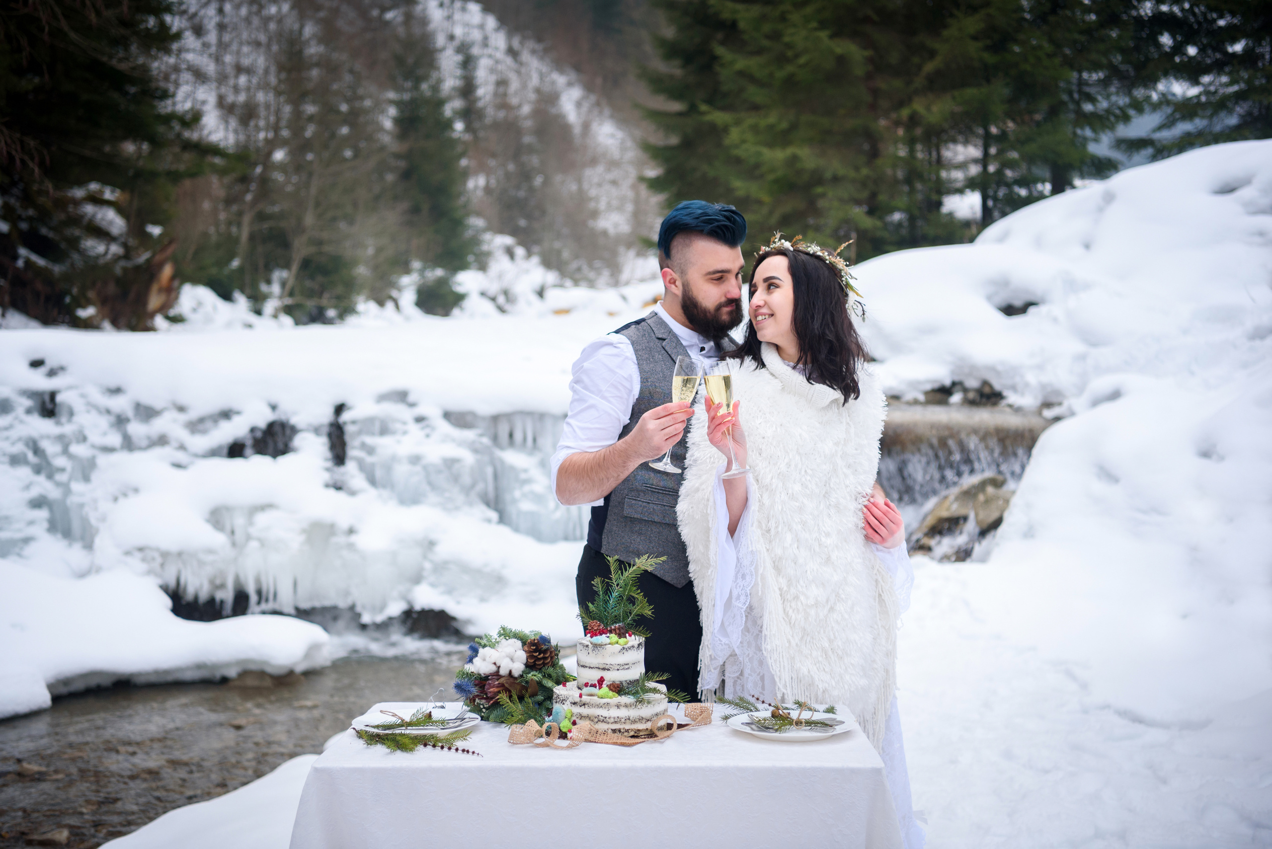 Зимняя свадьба в Карпатах
