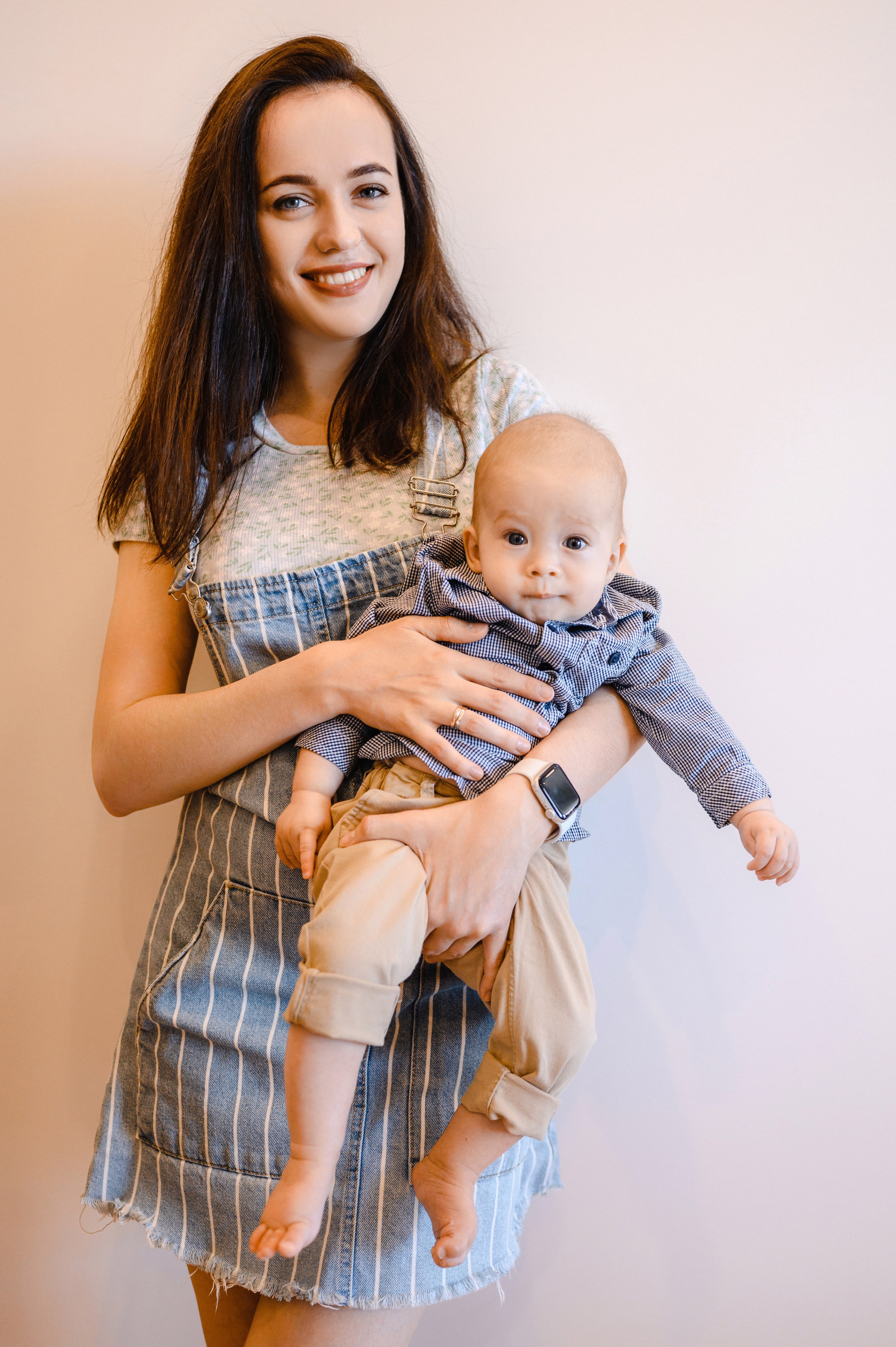 Семейная фотосессия дома