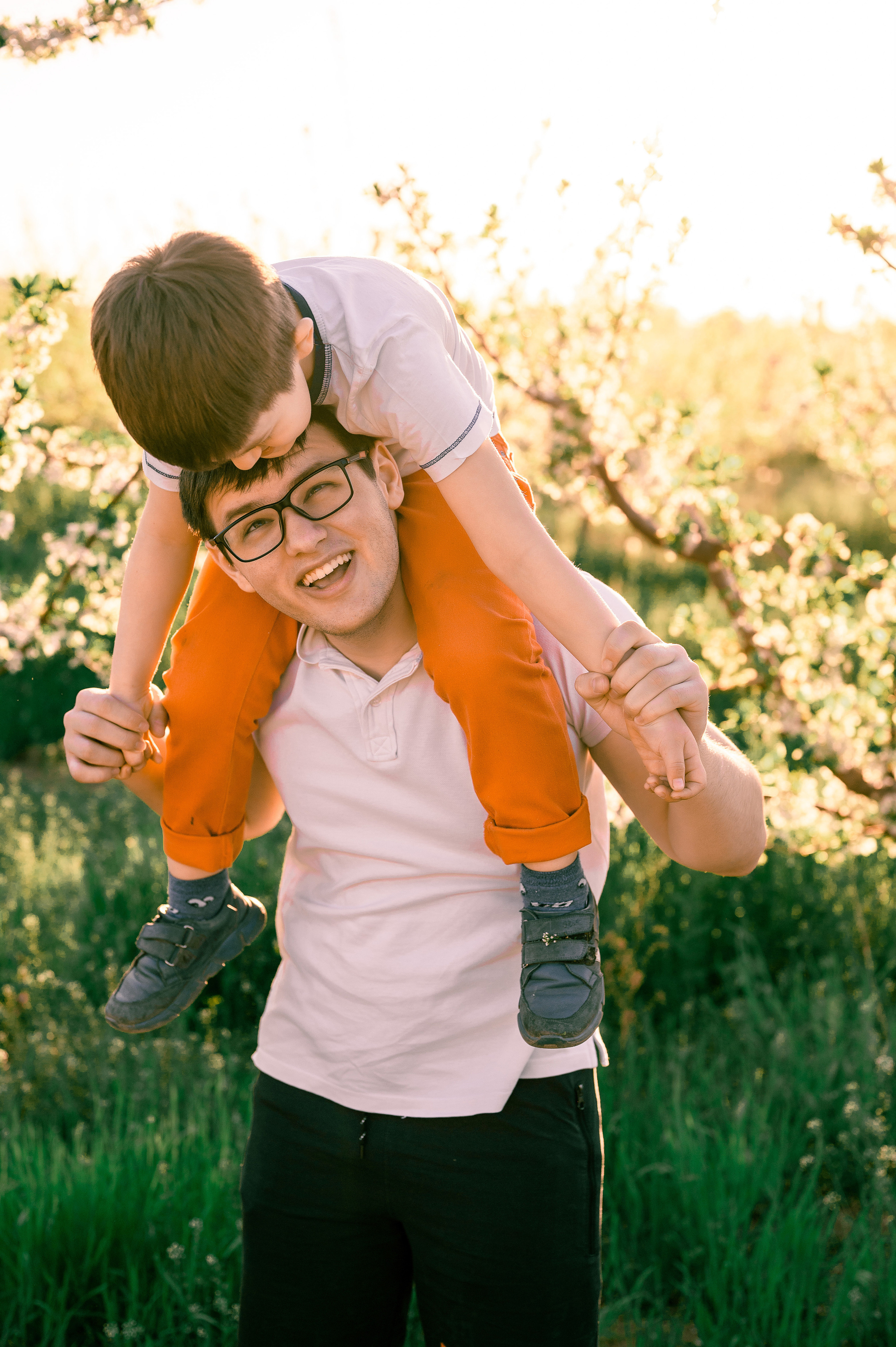 Прогулка по Днестру и саду