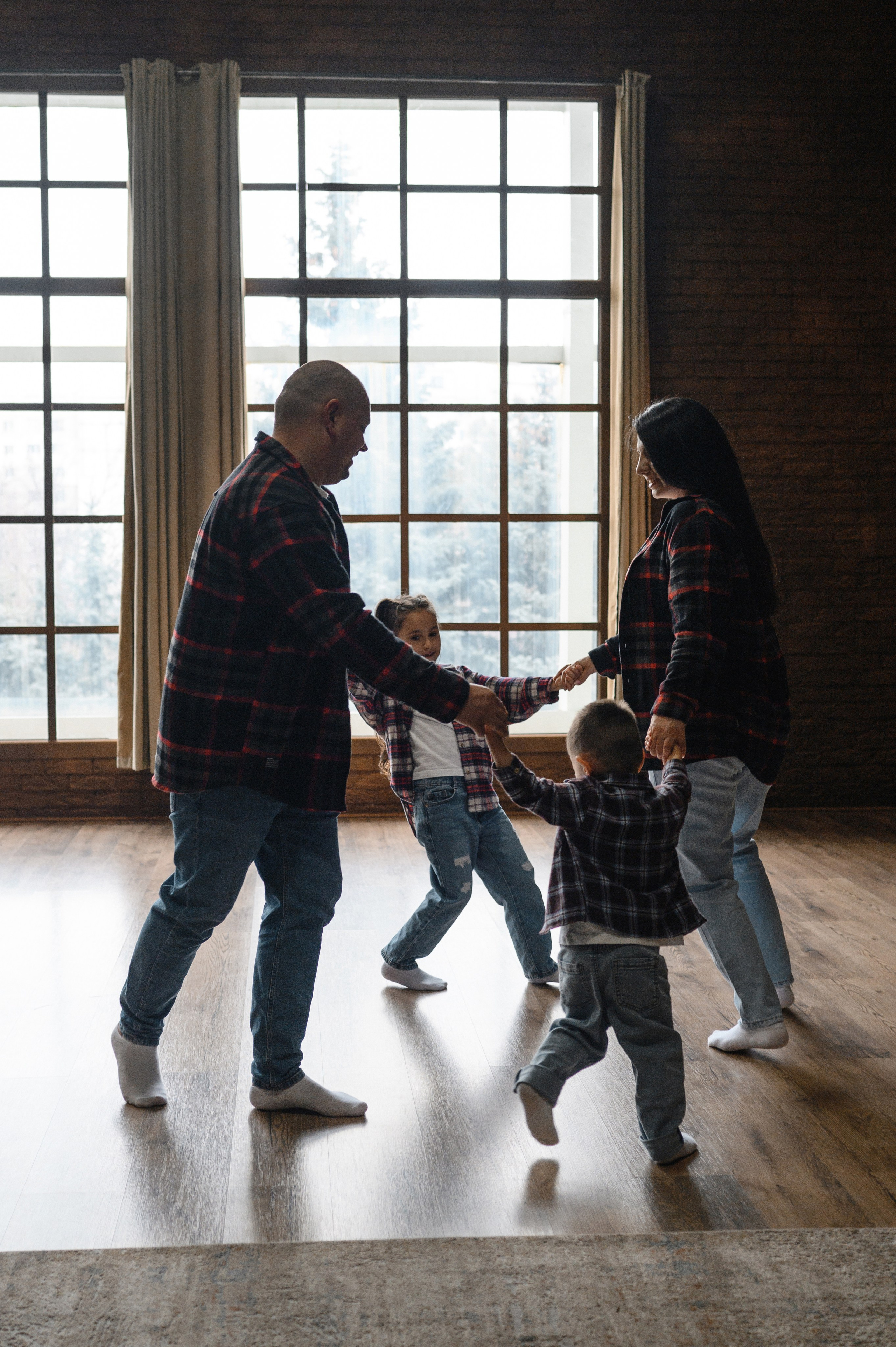 Валик, Валя, Даша и Даня. Кишинев