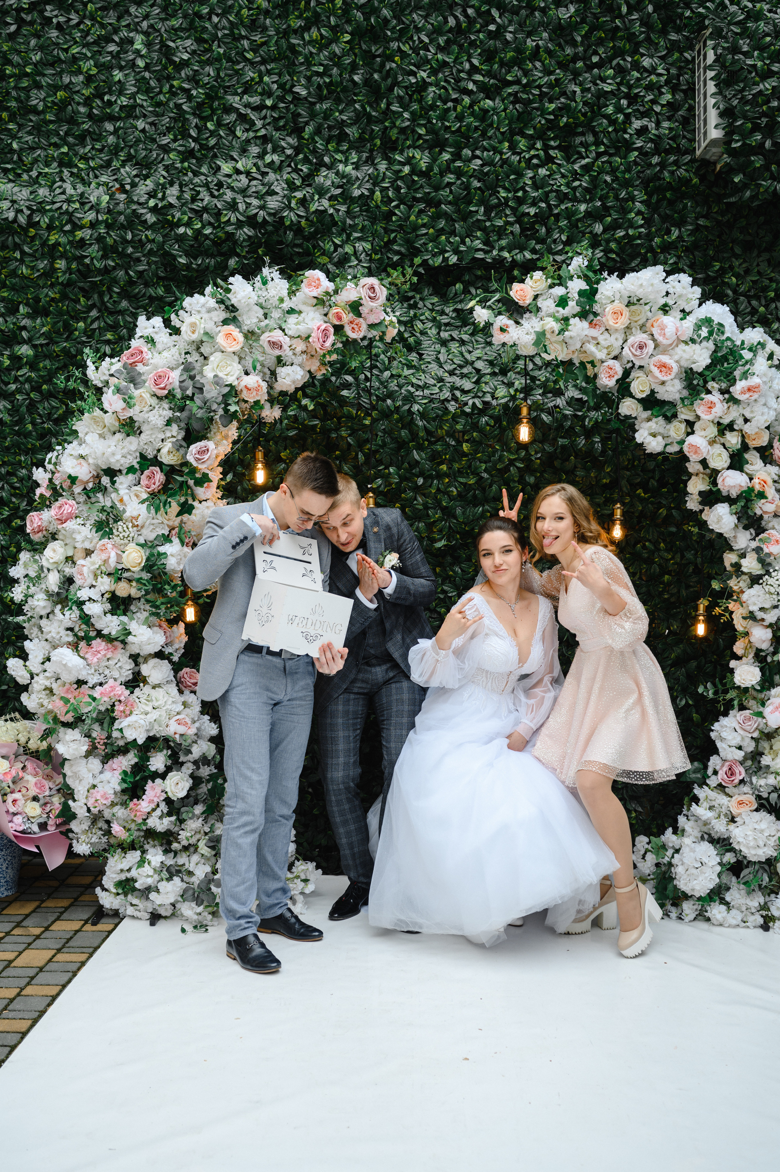 Превью свадьбы Димы и Вики