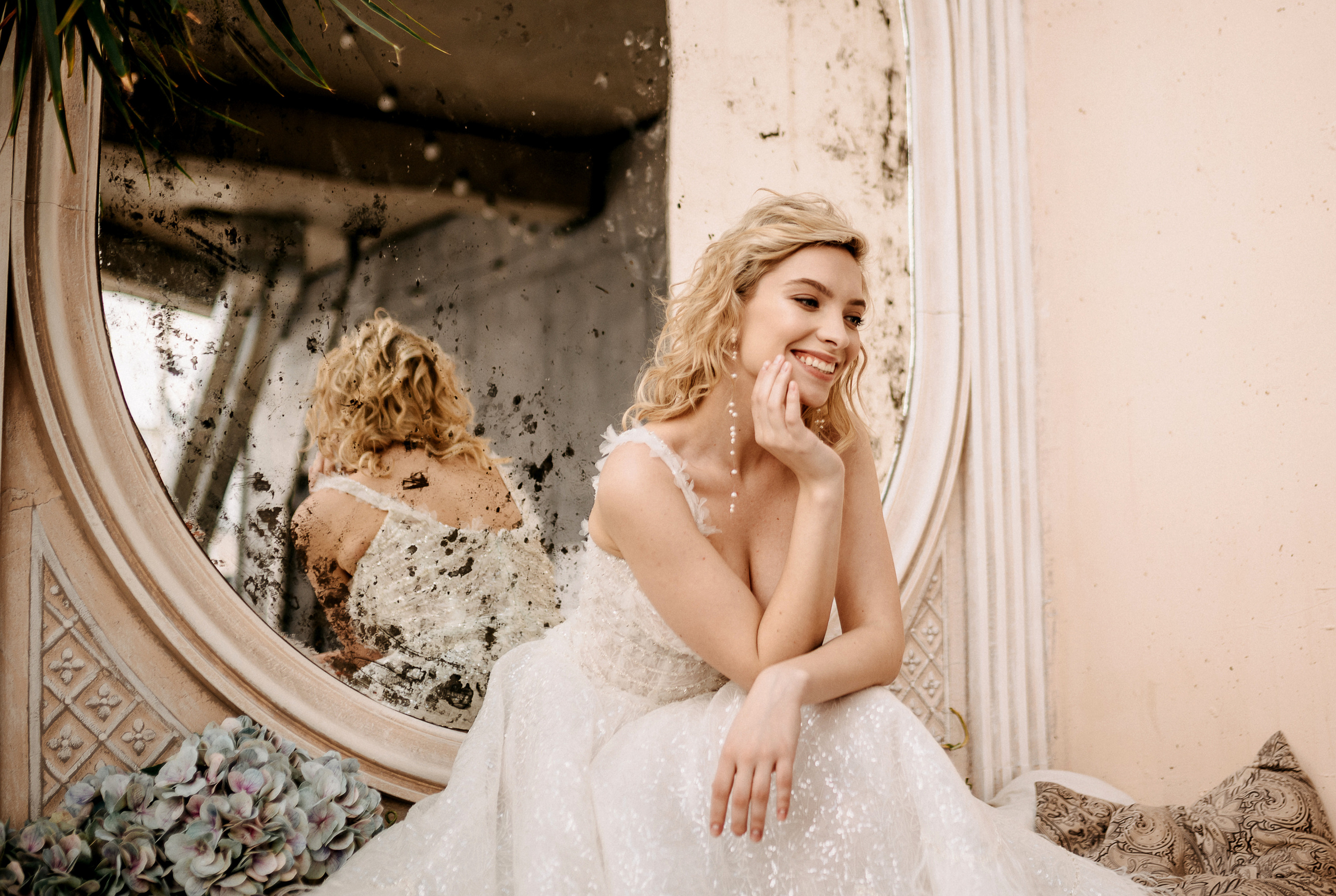 Под куполом