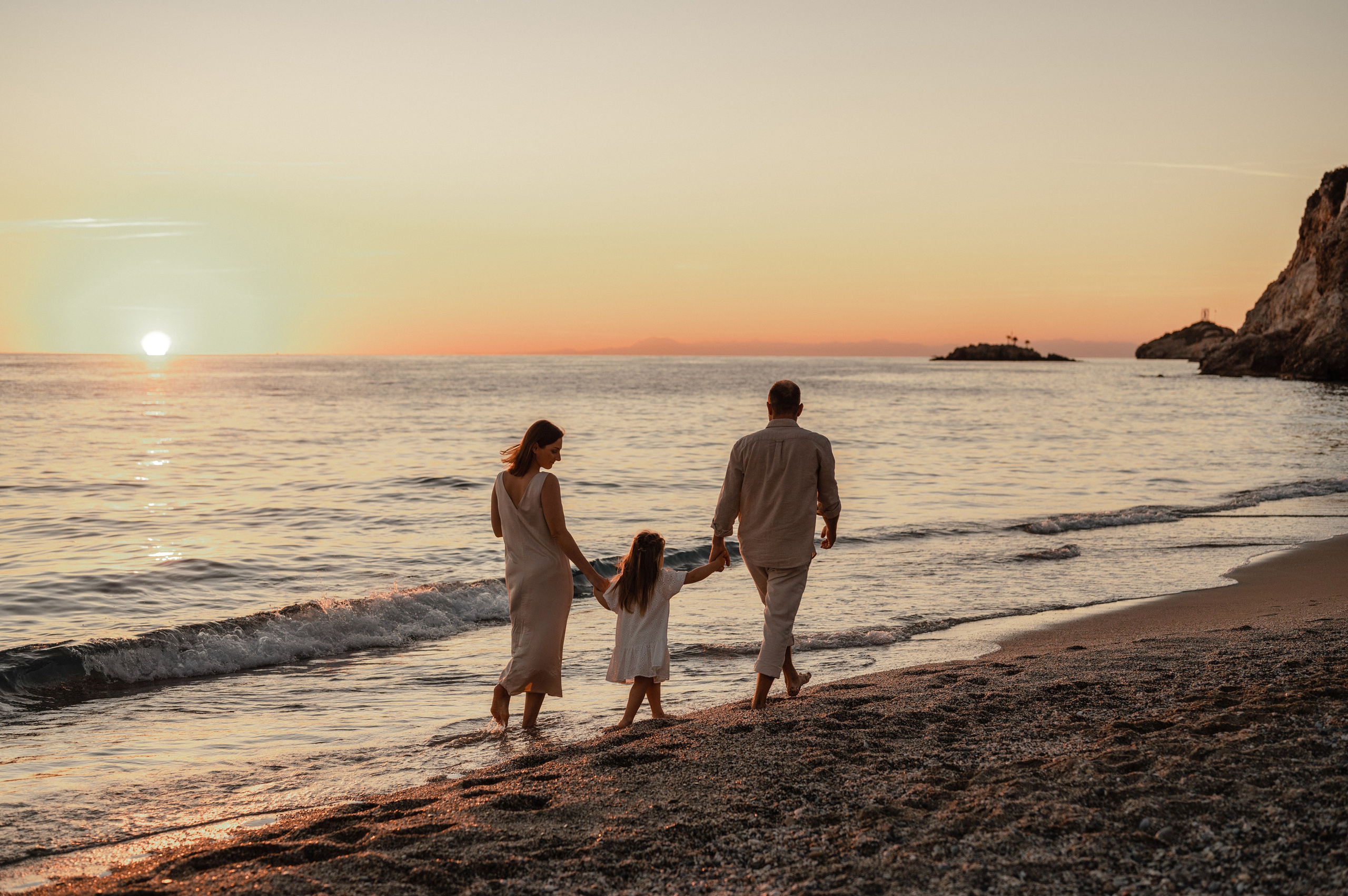 Юля, Леша и Бэлла, Аланья