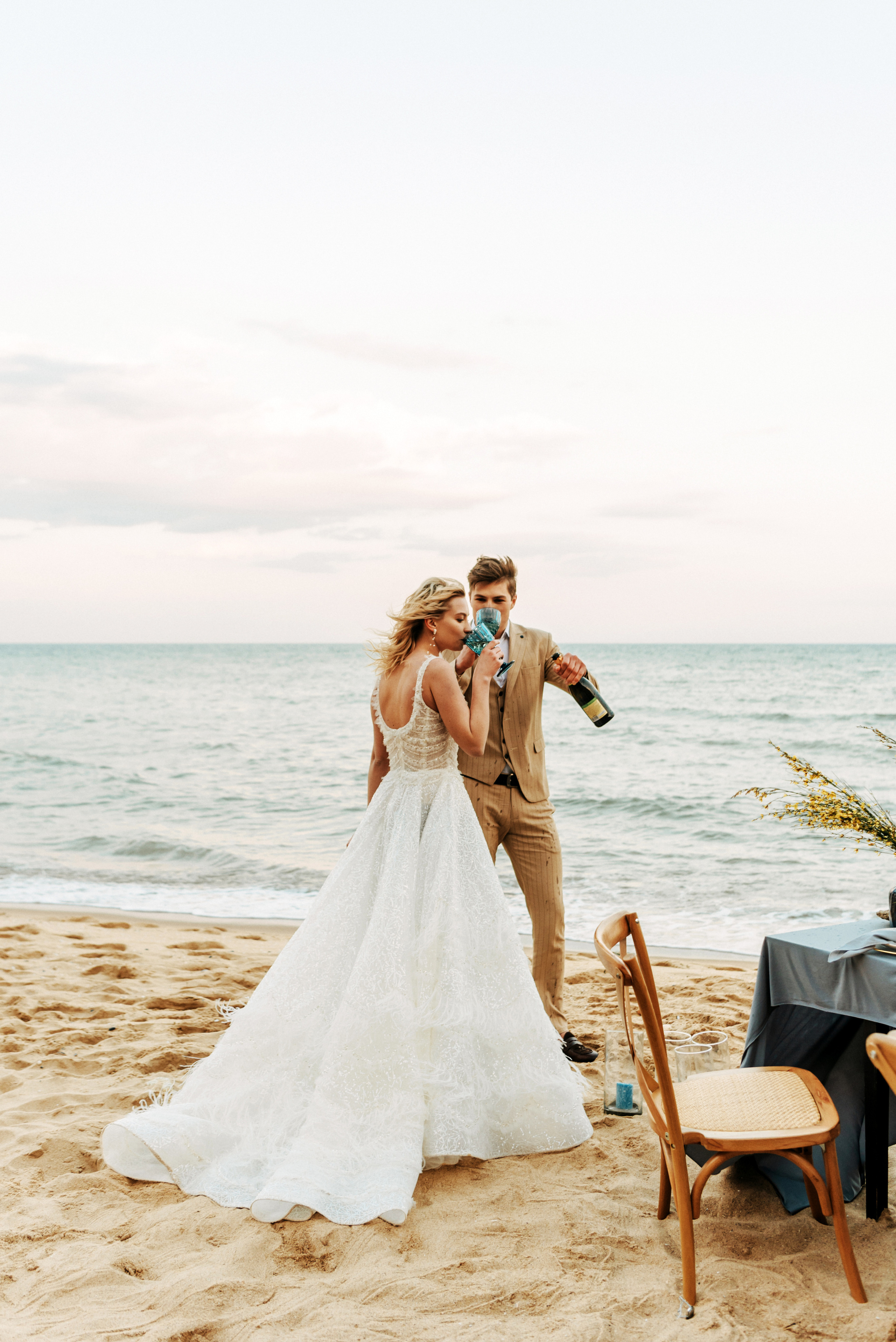 Под куполом